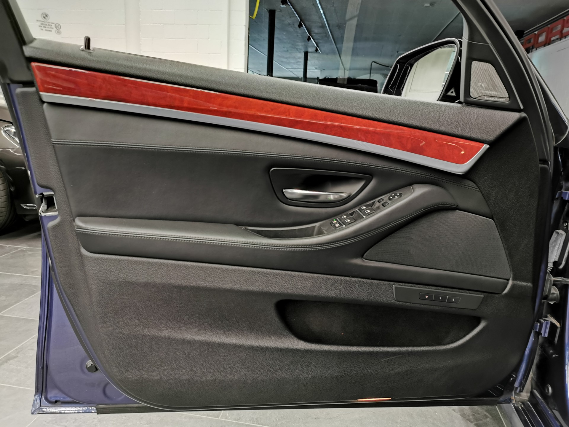 BMW-ALPINA D5 BiTurbo 3.0d Switch-Tronic FACELIFT nr. 177-image-10