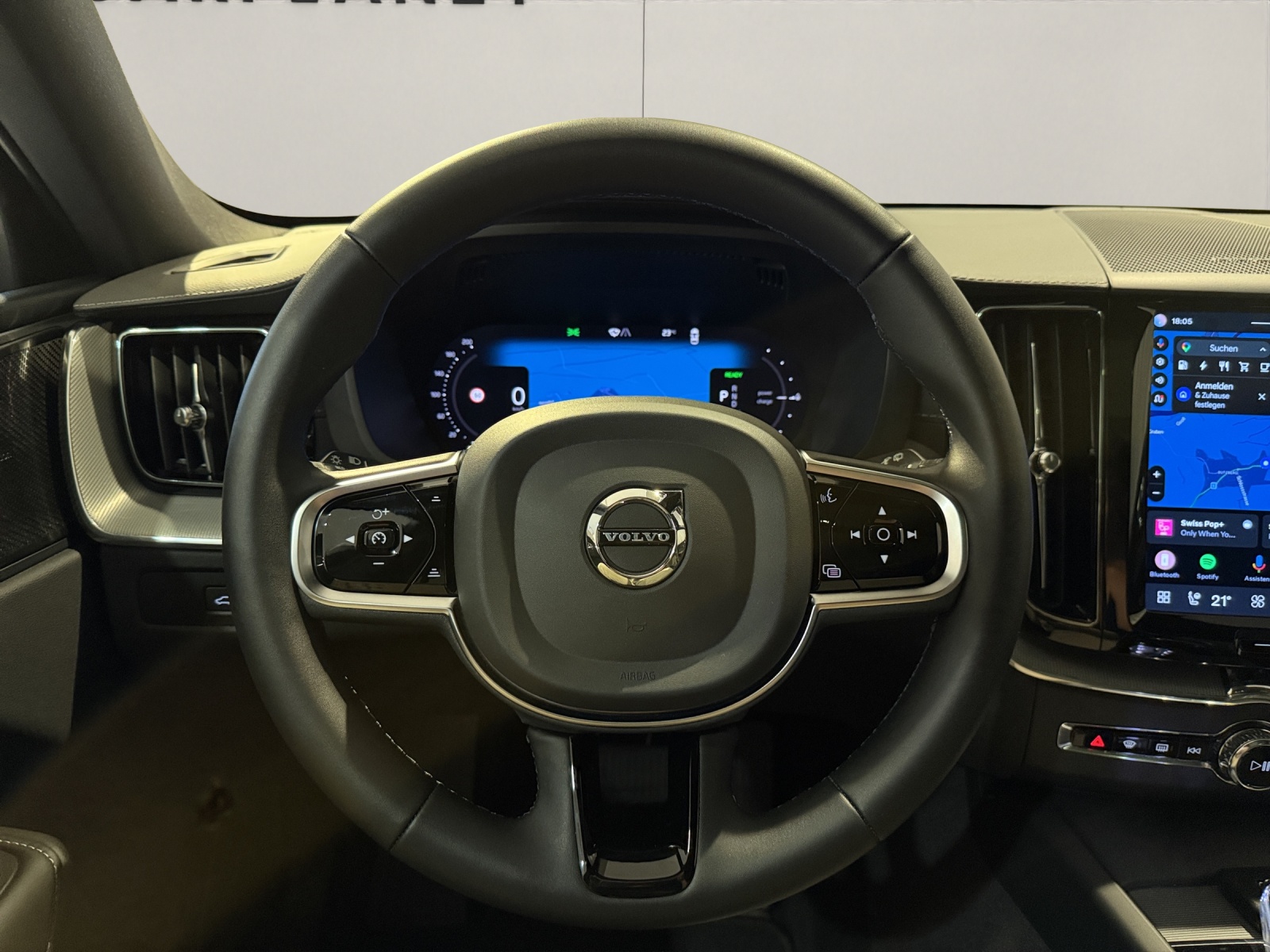 VOLVO XC60 2.0 T8 TE Ultimate Dark eAWD-image-11