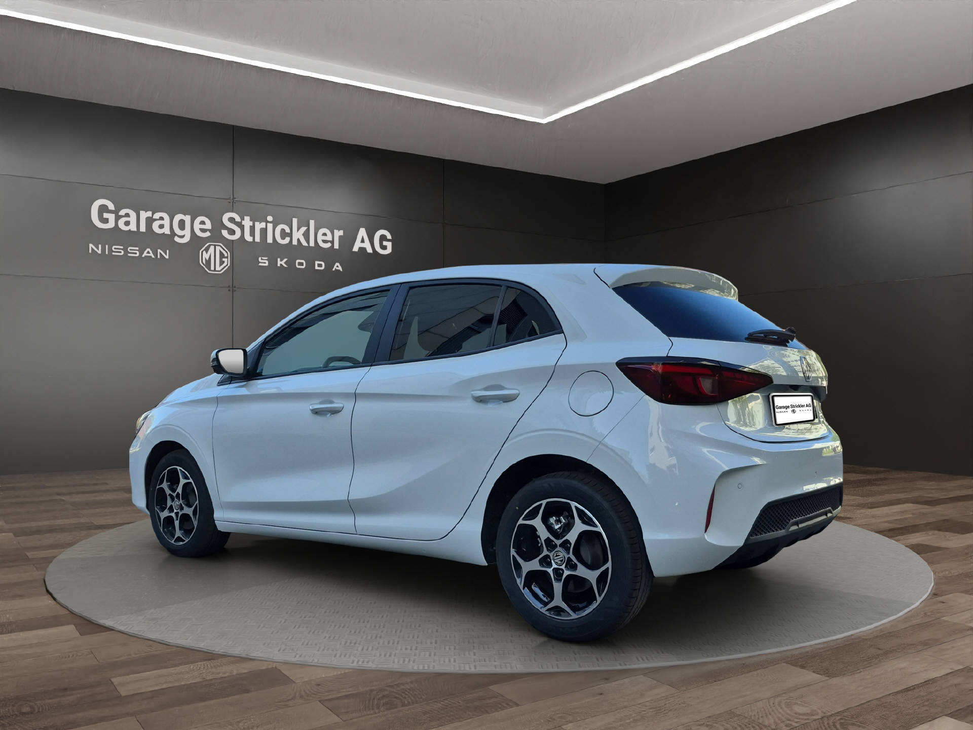 MG 3 1.5 Hybrid Luxury-image-2