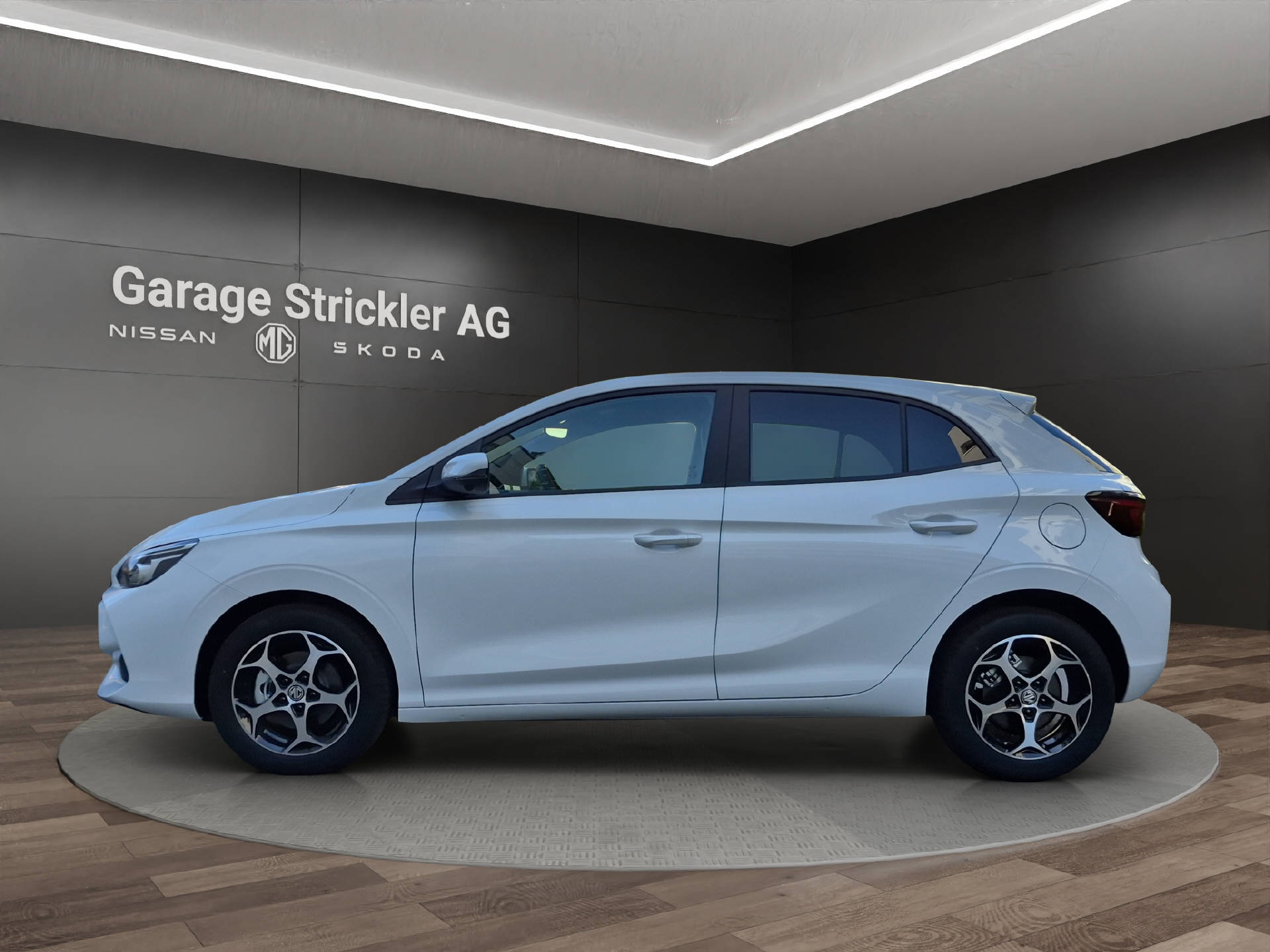MG 3 1.5 Hybrid Luxury-image-1