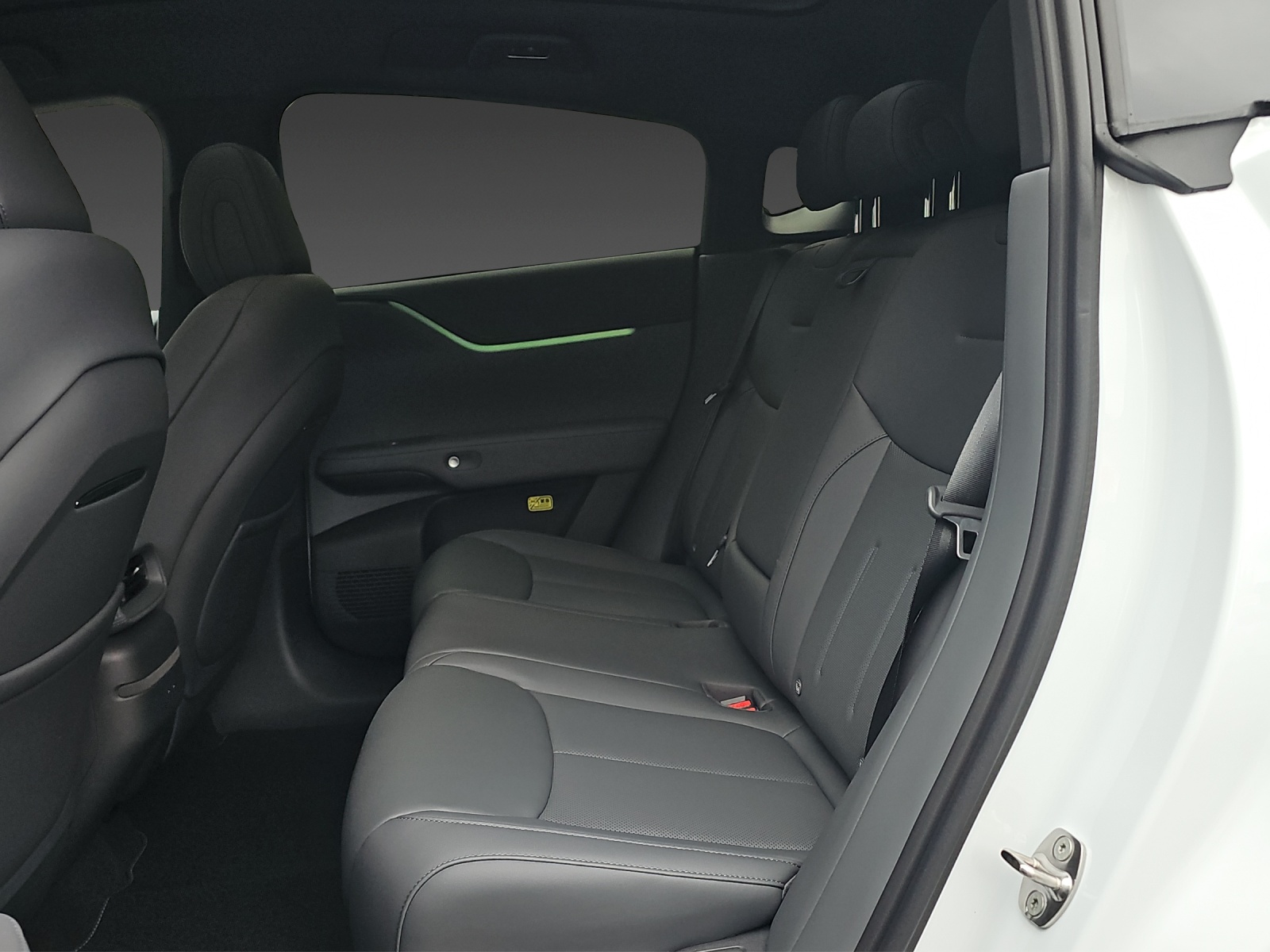 XPENG G6 80kWh Performance AWD-image-17