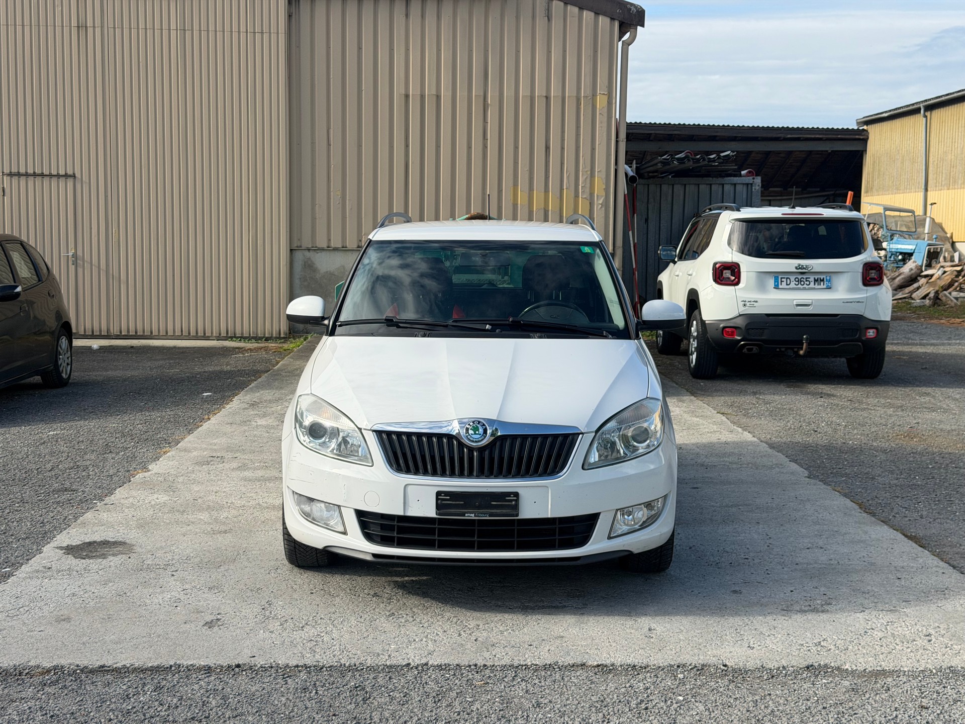 SKODA Fabia 1.2 TSI Elegance DSG-image-2