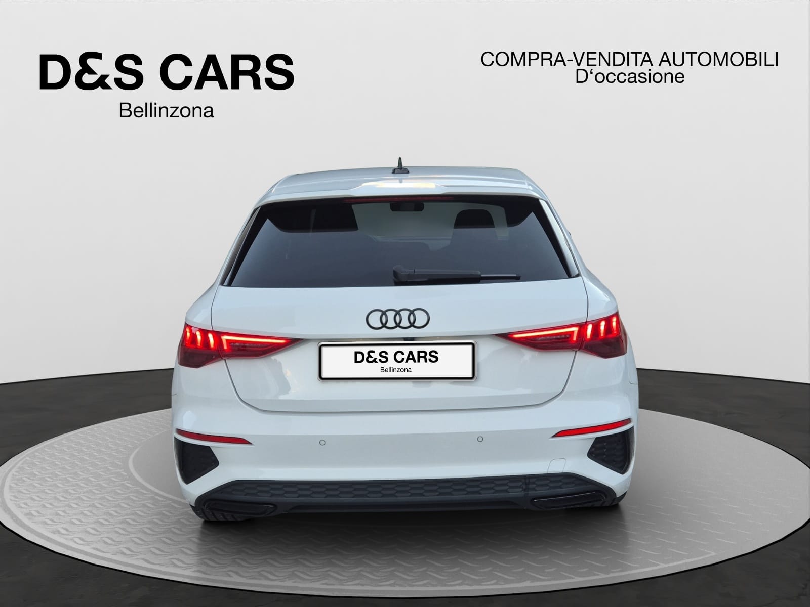 AUDI A3 Sportback 35 TFSI advanced Attraction S-tronic-image-4