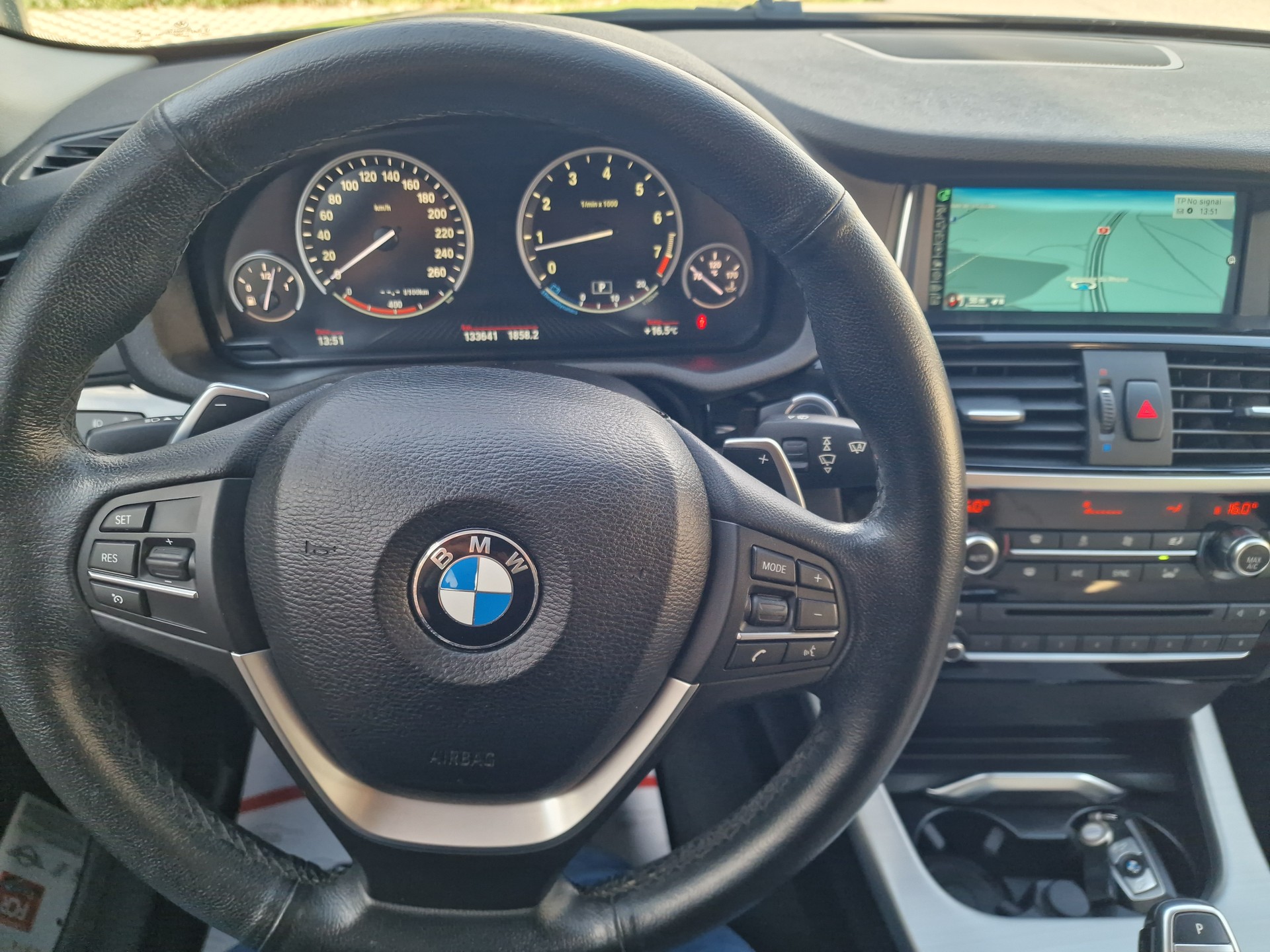 BMW X4 xDrive 28i Steptronic-image-9
