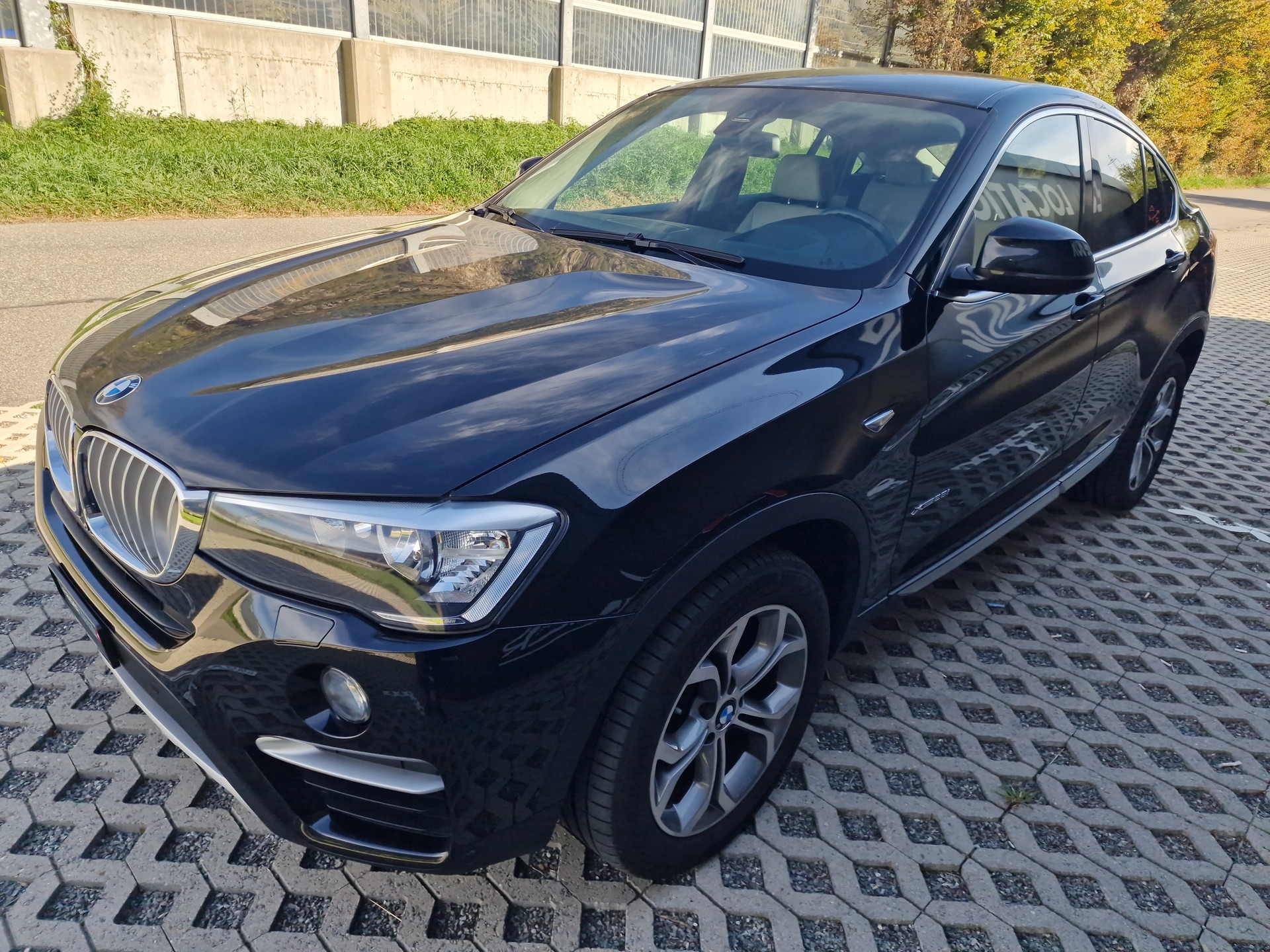 BMW X4 xDrive 28i Steptronic-image-1