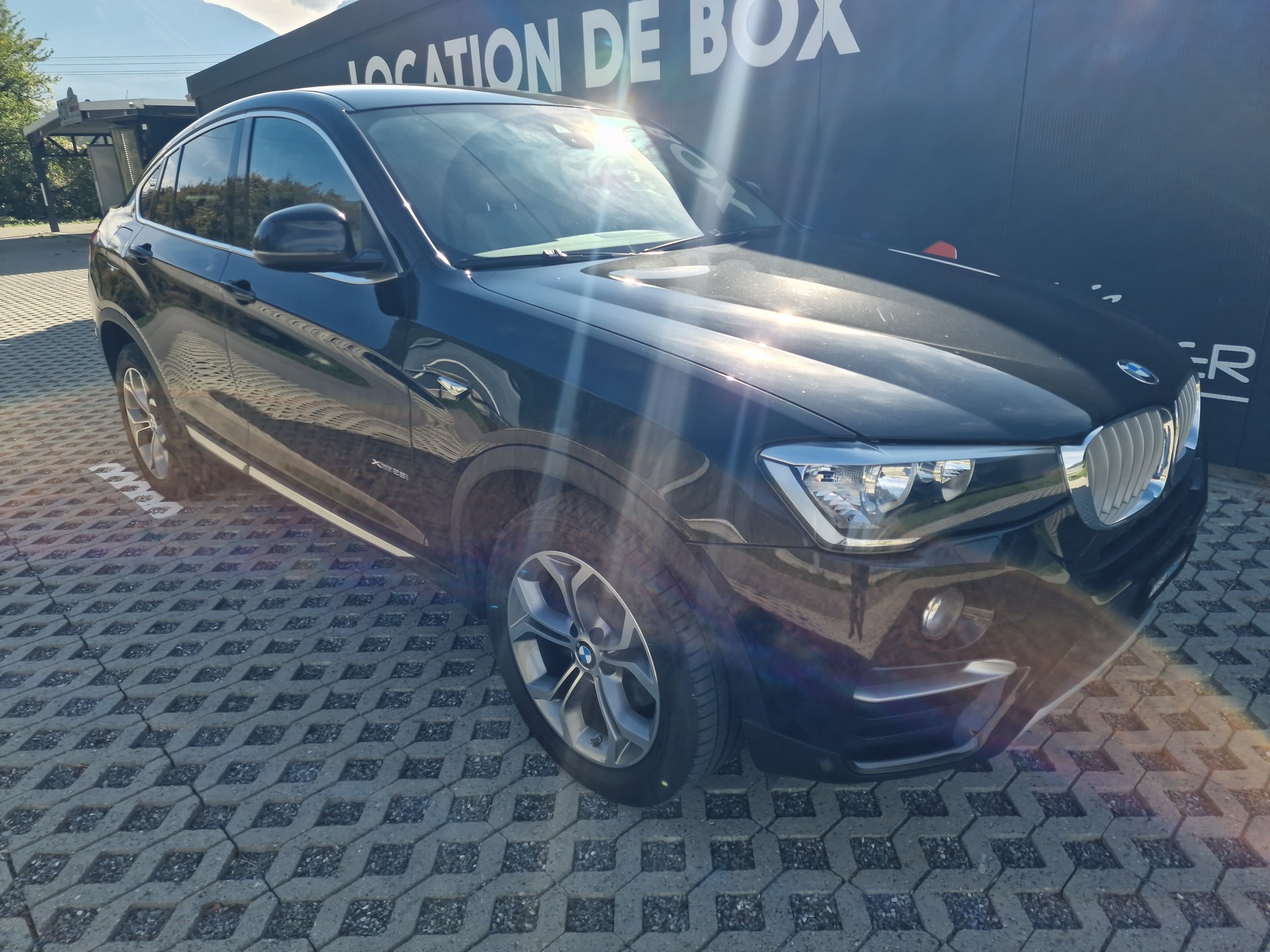 BMW X4 xDrive 28i Steptronic-image-2