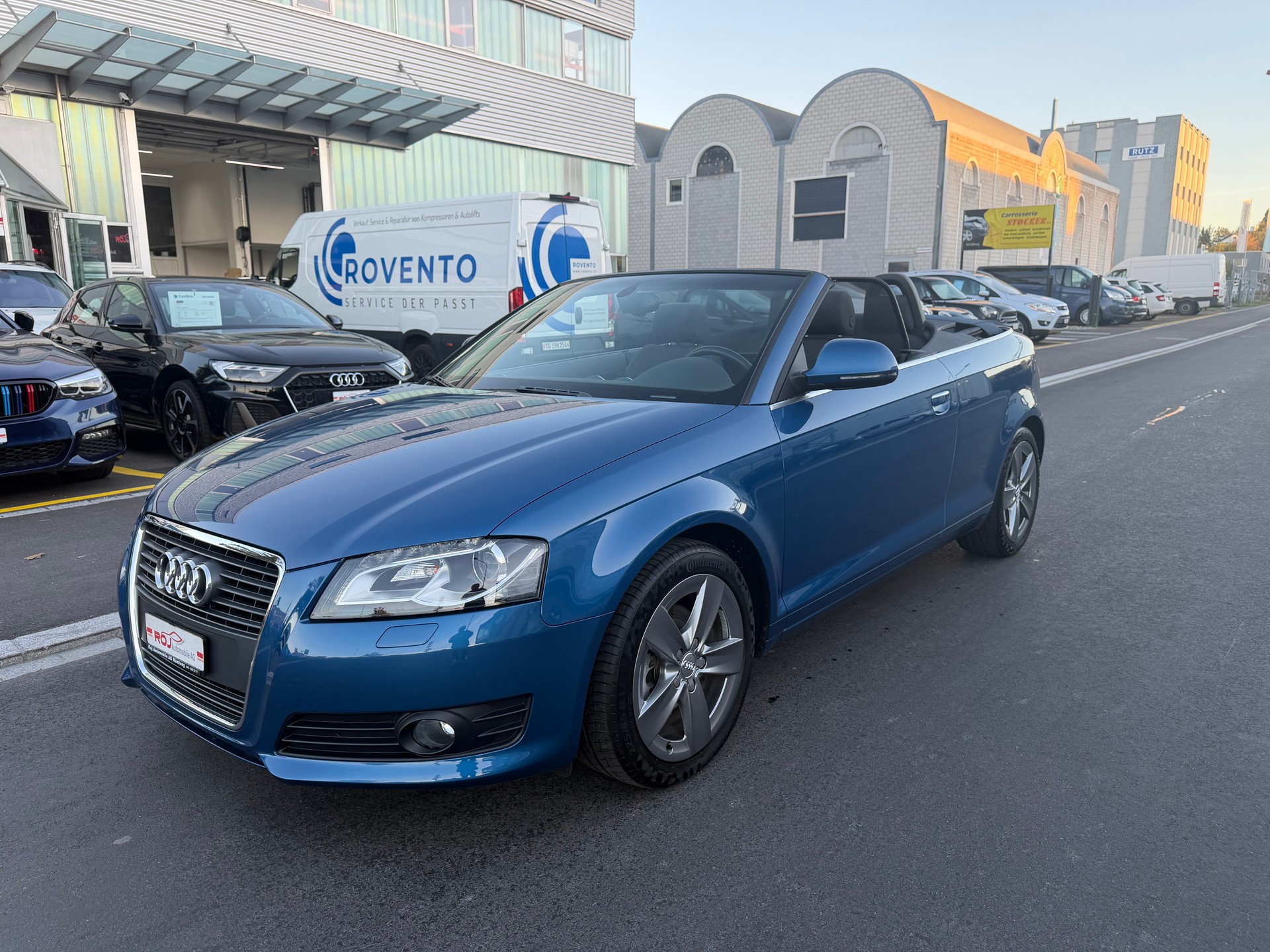 AUDI A3 Cabriolet 1.8 TFSI Ambition-image-17