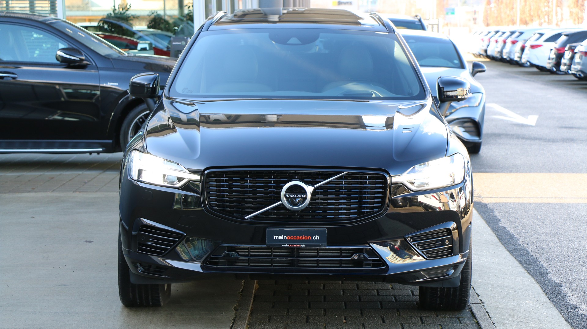 VOLVO XC60 T8 eAWD-image-7