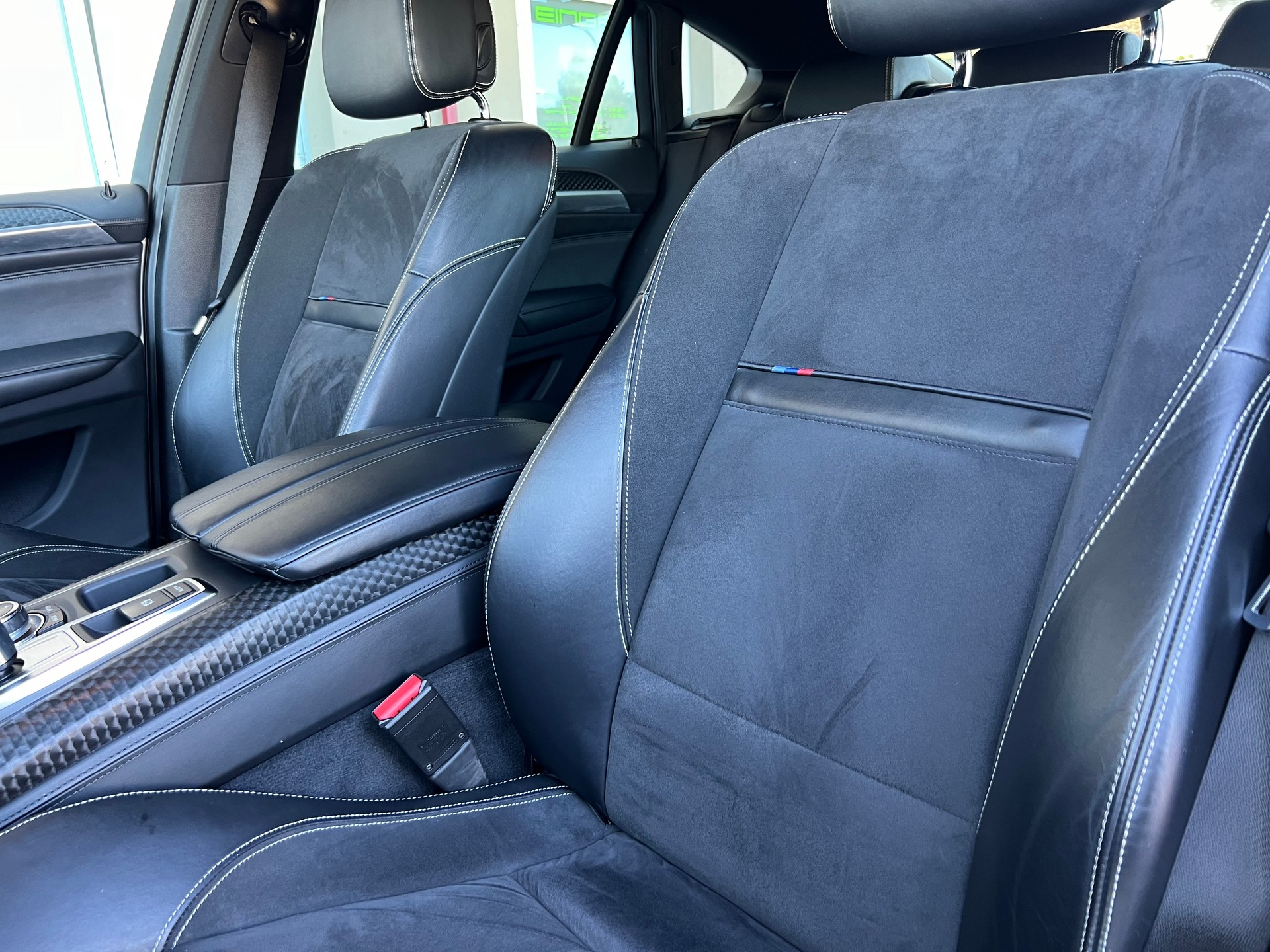 BMW X6 xDrive 40d I 306 PS I M SPORT PAKET I Steptronic-image-13