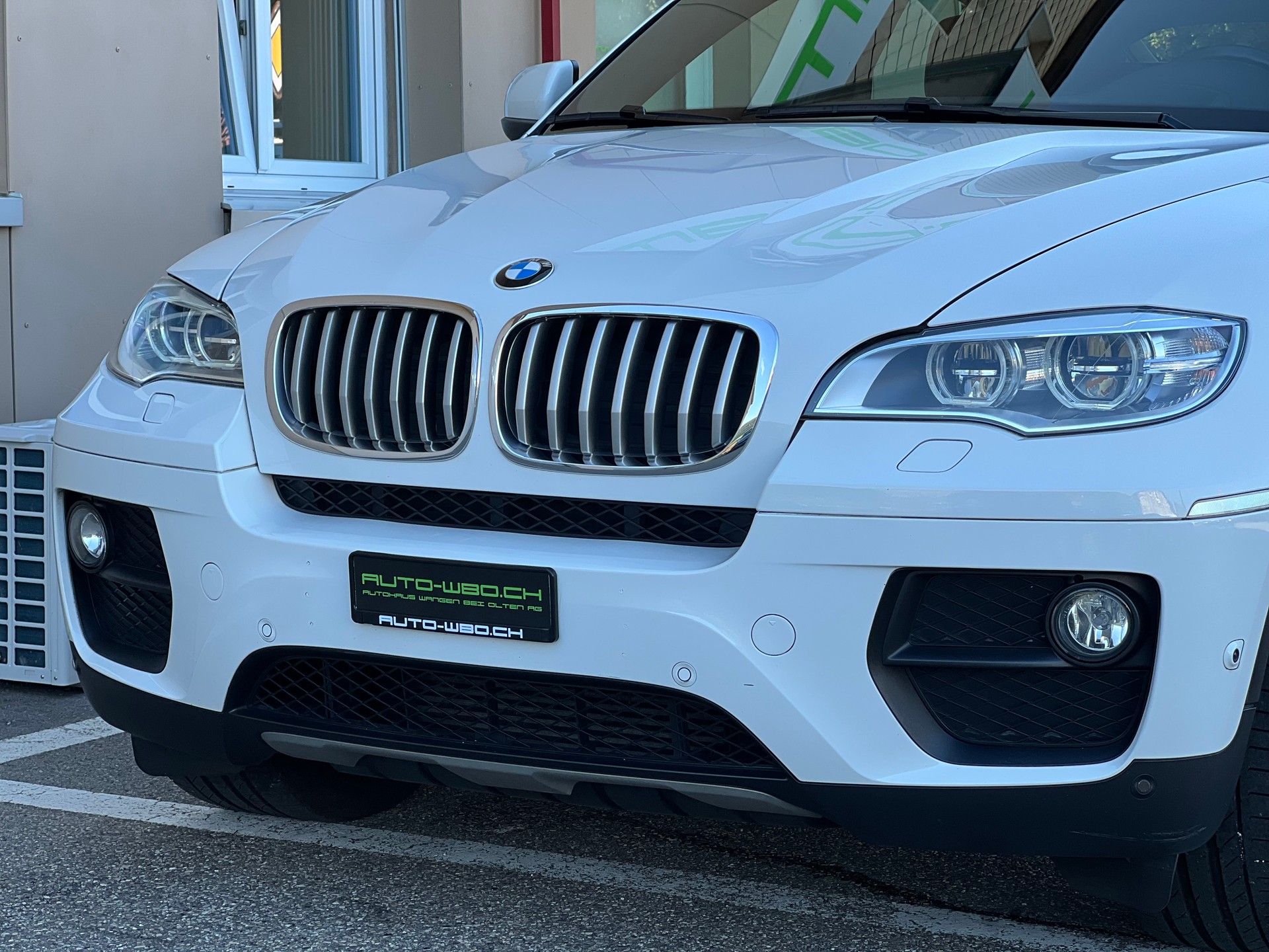 BMW X6 xDrive 40d I 306 PS I M SPORT PAKET I Steptronic-image-10