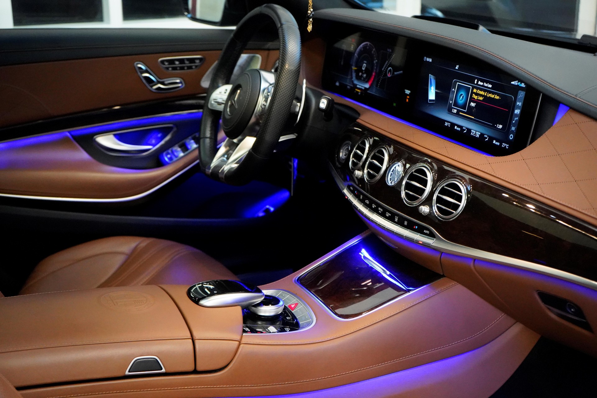 MERCEDES-BENZ S 63 AMG L 4Matic+ 9G-Tronic-image-11