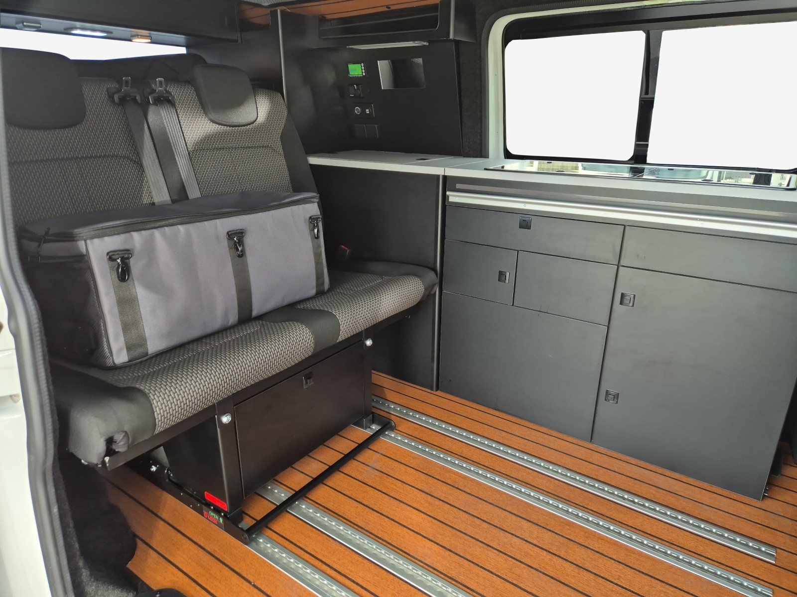 VW T6.1 2.0 TDI Envia Free-image-11