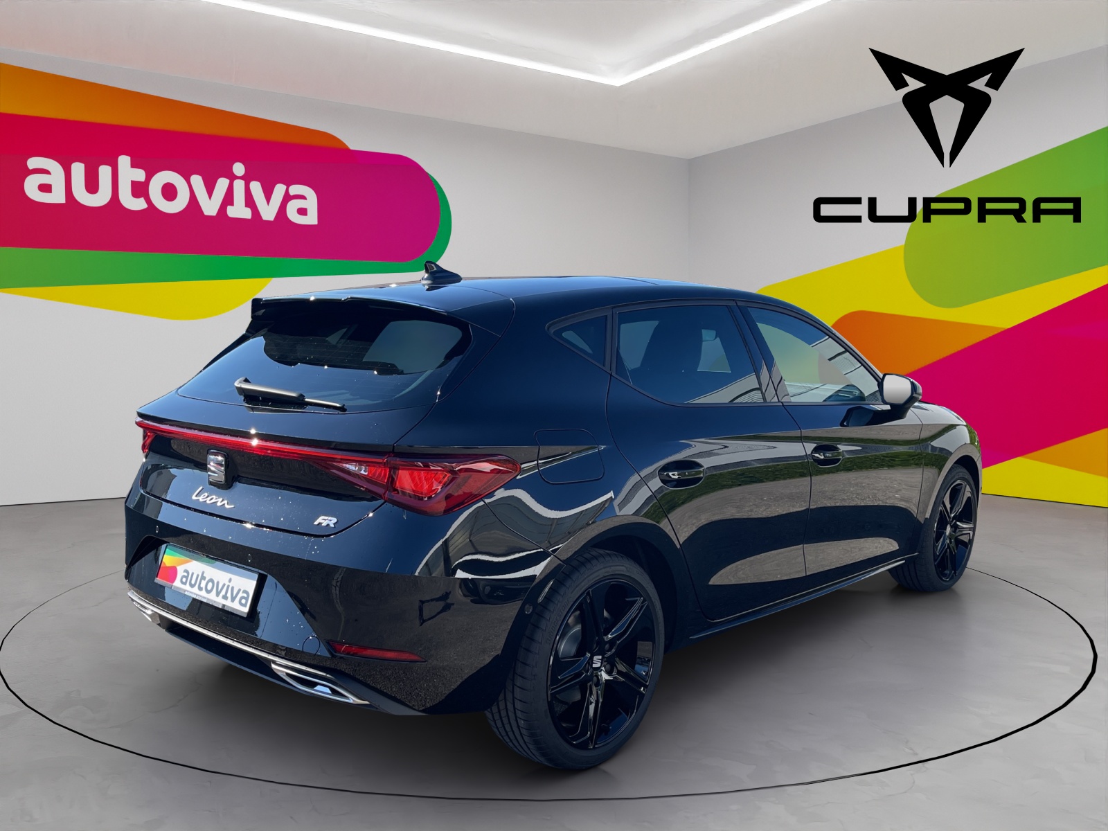 SEAT Leon 1.5 eTSI mHEV DSG 75 Edition-image-2