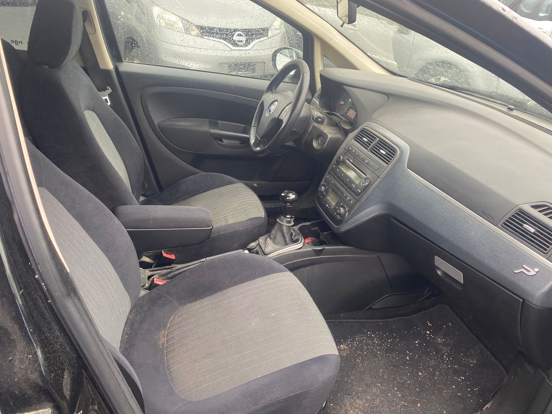 FIAT Punto 1.4 16V Turbo Dynamic-image-7