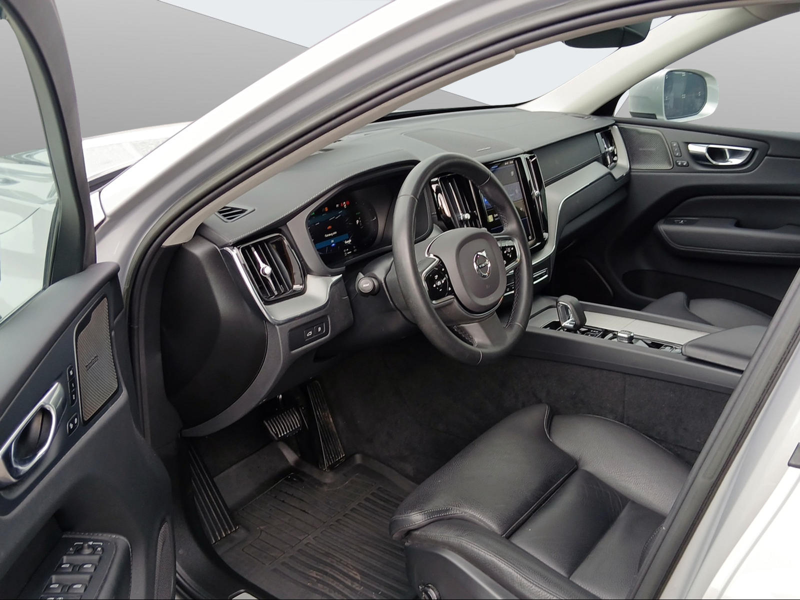 VOLVO XC60 2.0 T6 TE Ultimate Bright eAWD-image-10