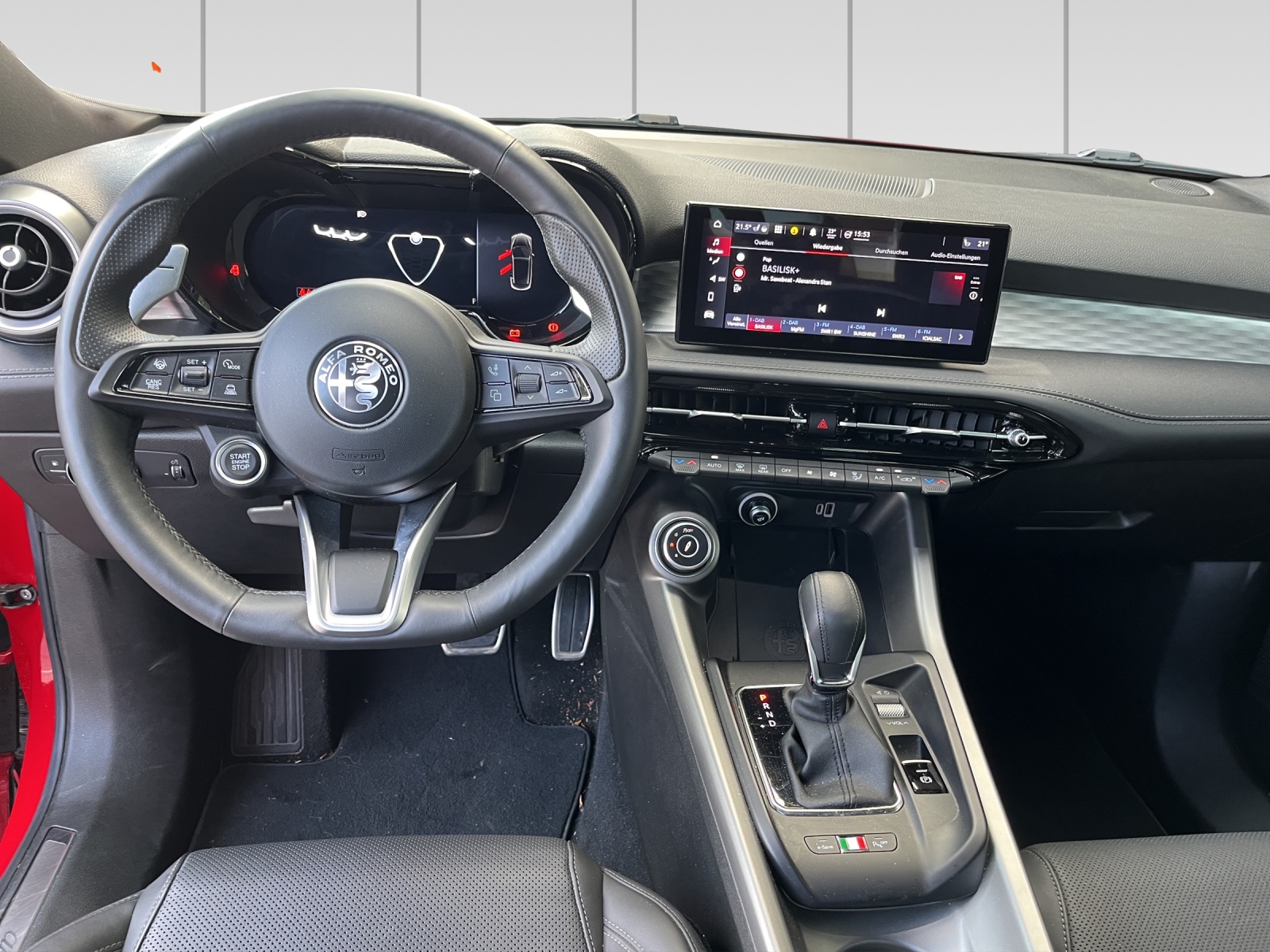 ALFA ROMEO Tonale 1.3 Plug-in-Hybrid Q4 Veloce-image-7