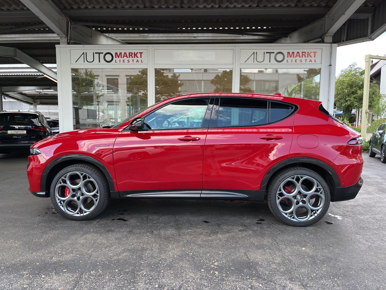 ALFA ROMEO Tonale 1.3 Plug-in-Hybrid Q4 Veloce-image-1