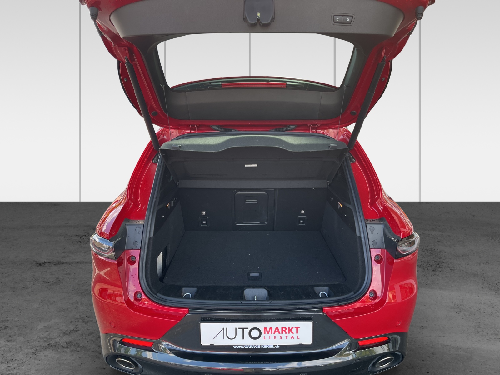ALFA ROMEO Tonale 1.3 Plug-in-Hybrid Q4 Veloce-image-12