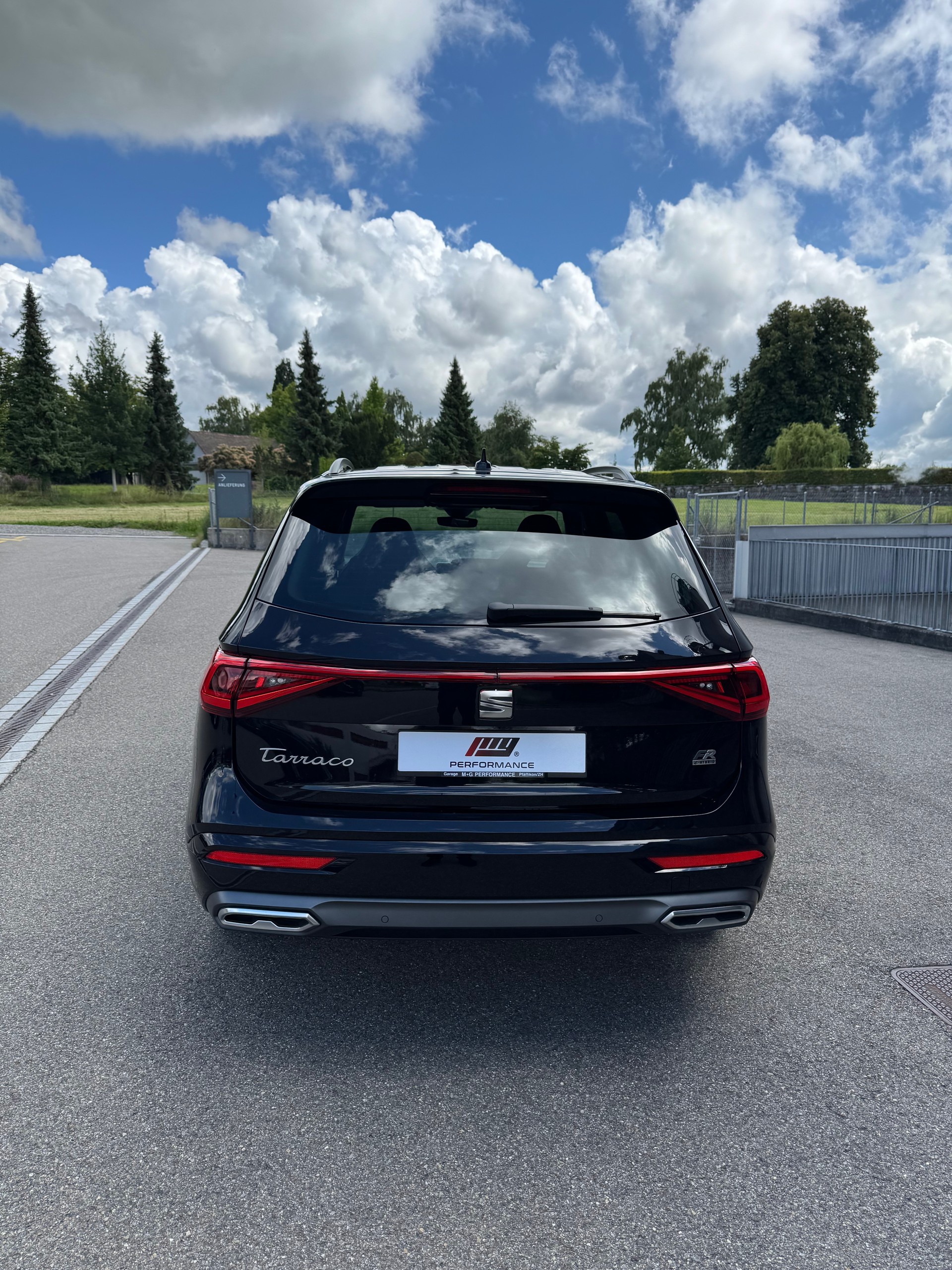 SEAT Tarraco 1.4 e-HYBRID DSG Move FR-image-3