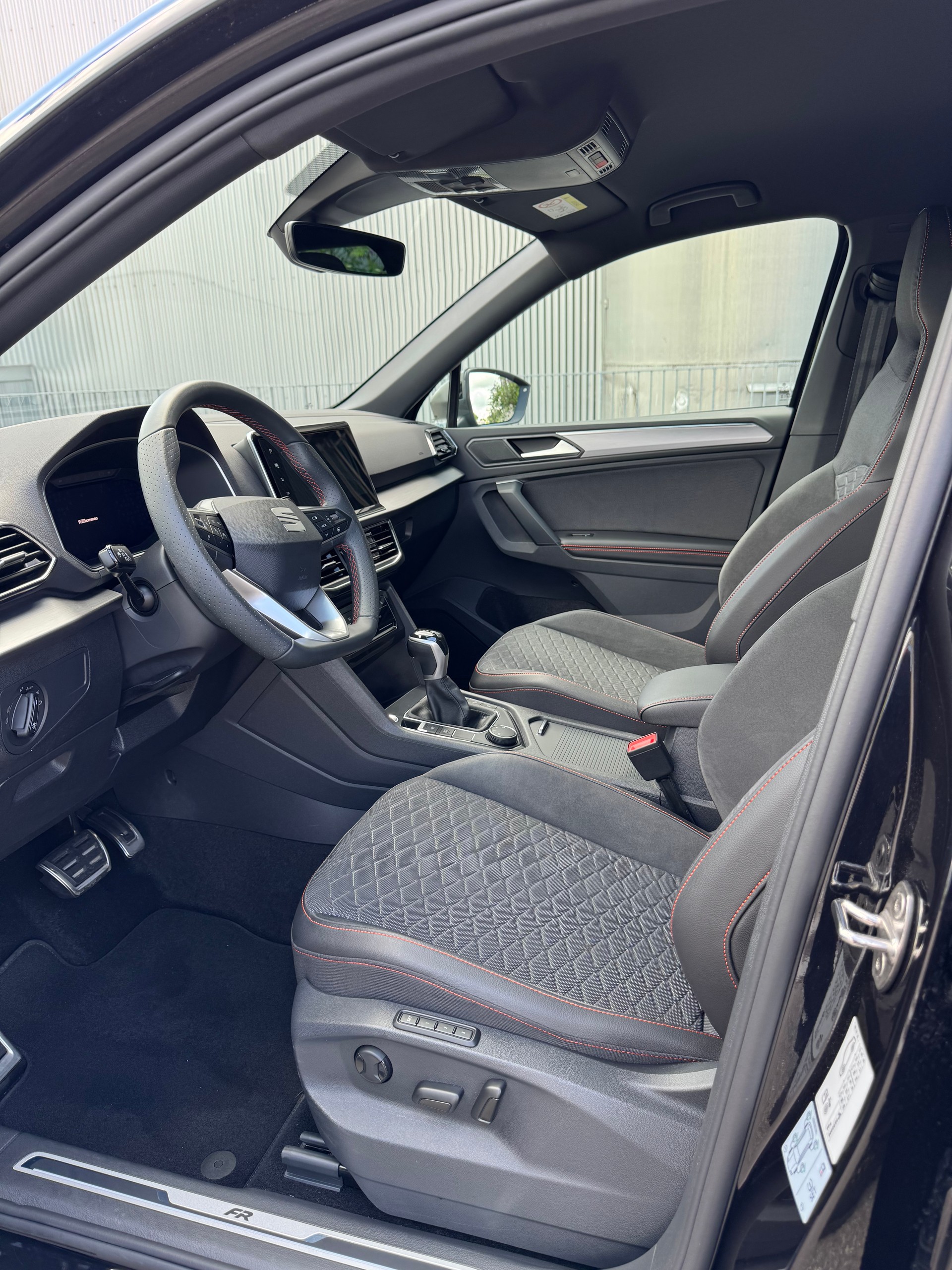 SEAT Tarraco 1.4 e-HYBRID DSG Move FR-image-8
