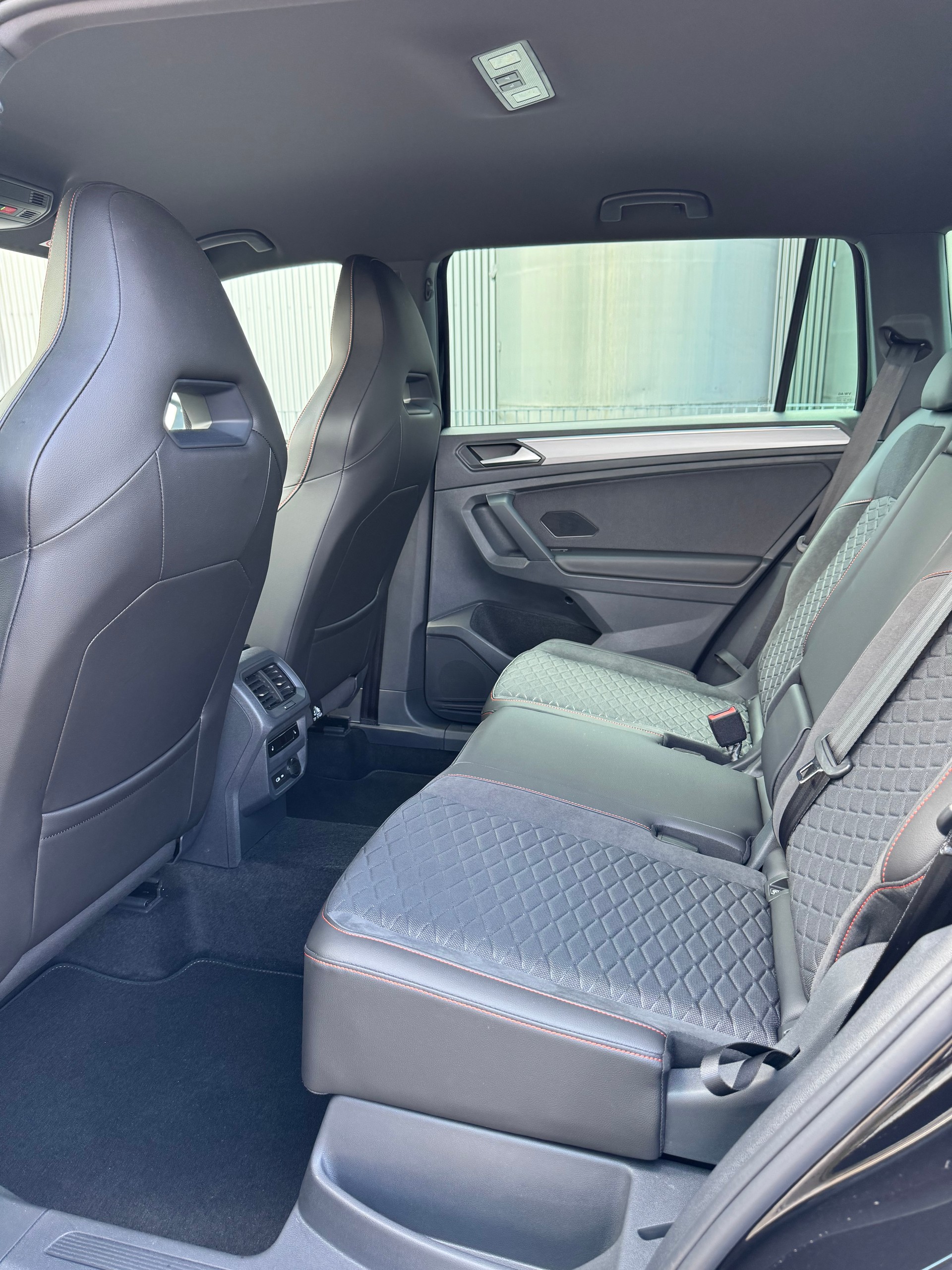 SEAT Tarraco 1.4 e-HYBRID DSG Move FR-image-11