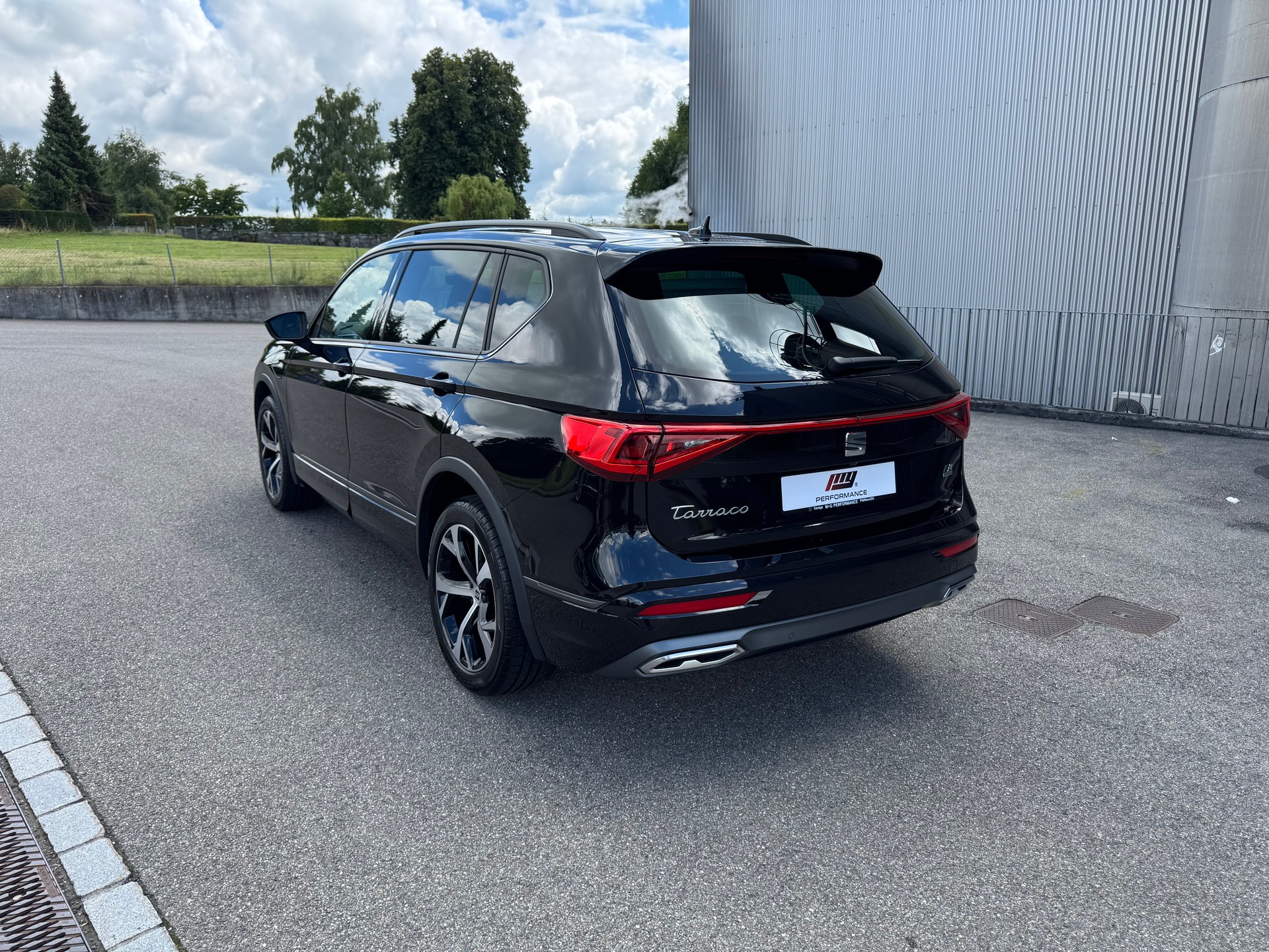 SEAT Tarraco 1.4 e-HYBRID DSG Move FR-image-2