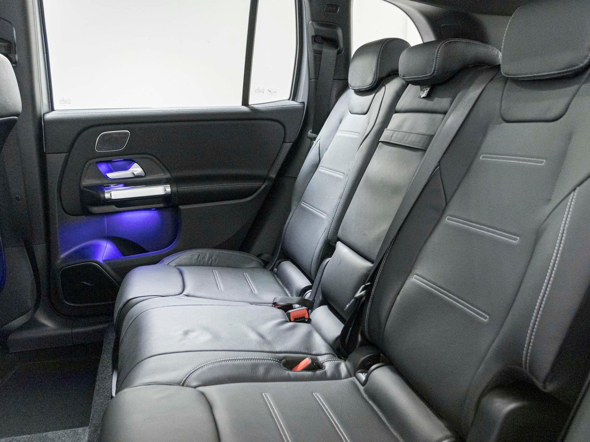 MERCEDES-BENZ GLB 220 d 4MATIC-image-8