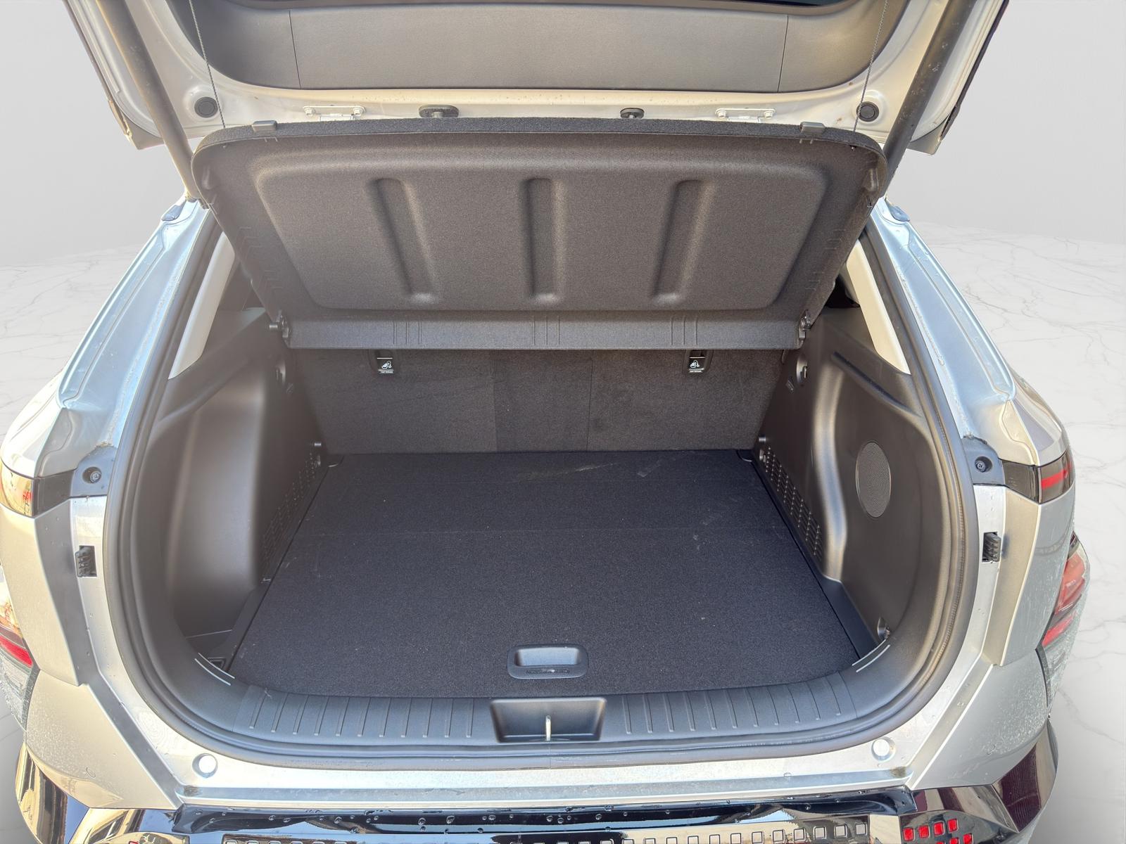 HYUNDAI Kona EV 65.4 kWh Vertex-image-8