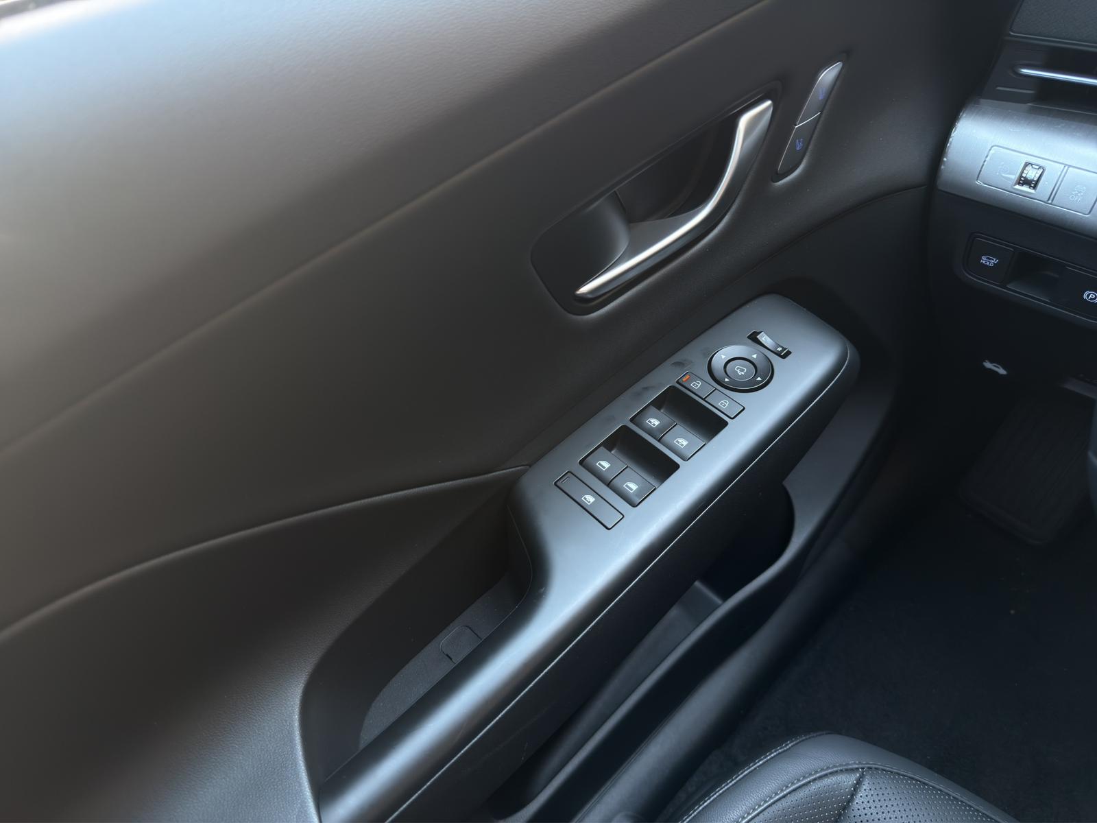 HYUNDAI Kona EV 65.4 kWh Vertex-image-14