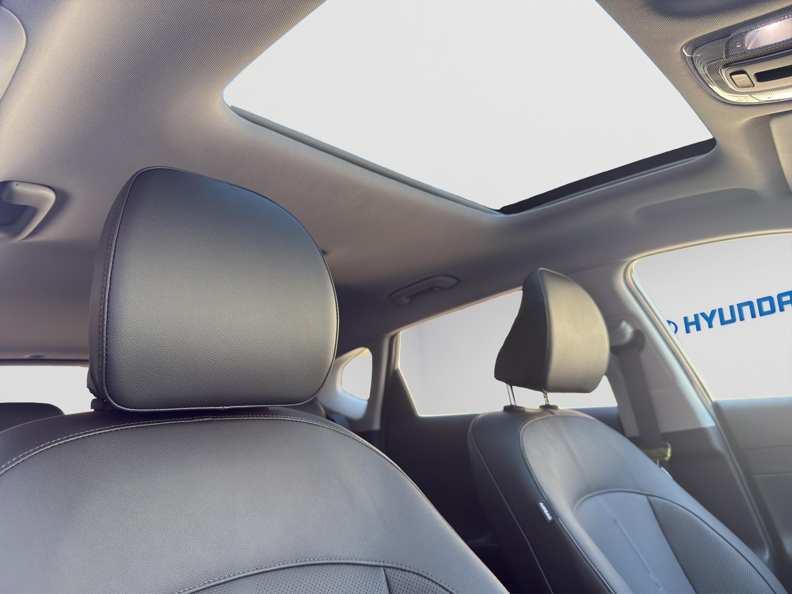 HYUNDAI Kona EV 65.4 kWh Vertex-image-24