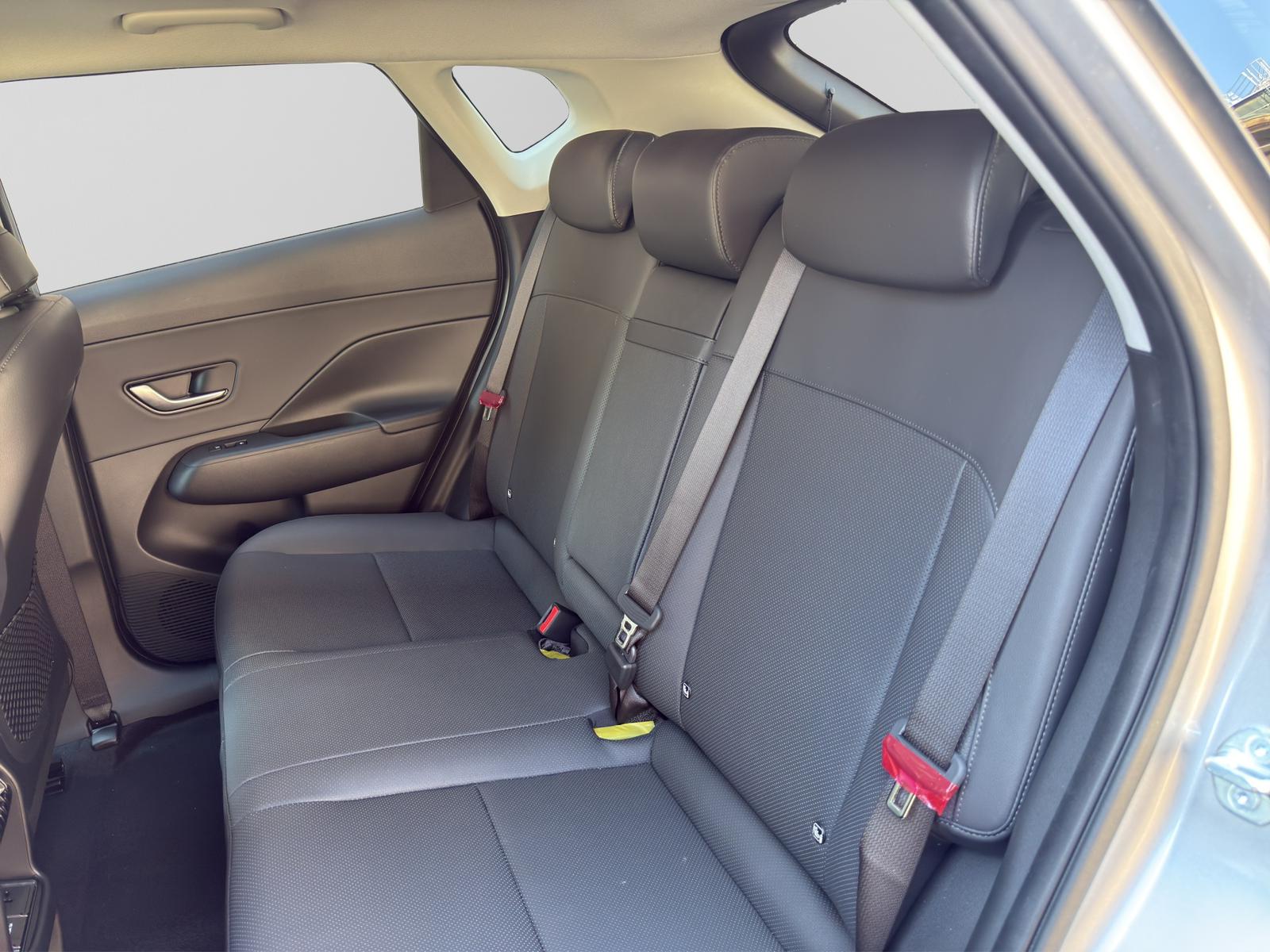 HYUNDAI Kona EV 65.4 kWh Vertex-image-22