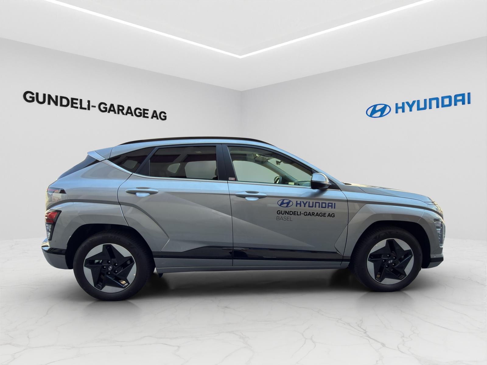 HYUNDAI Kona EV 65.4 kWh Vertex-image-6