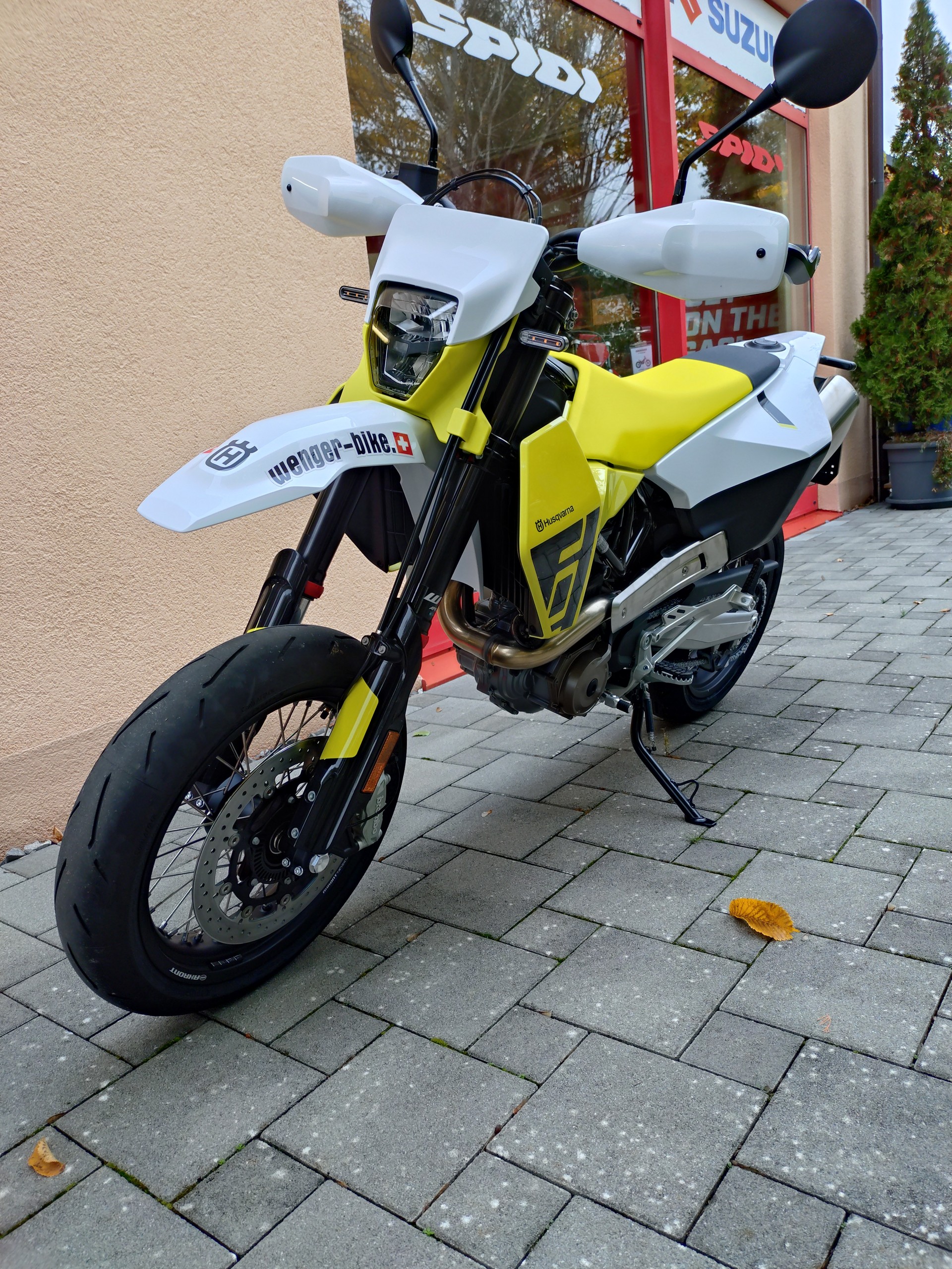 HUSQVARNA 701 Supermoto (2026)