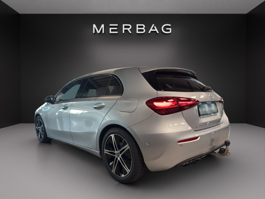 MERCEDES-BENZ A 220 d 8G-DCT-image-5