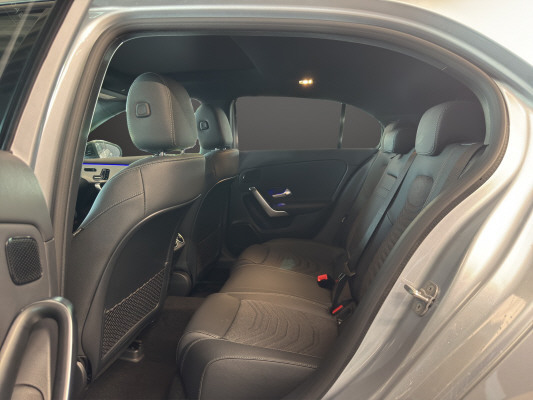 MERCEDES-BENZ A 220 d 8G-DCT-image-10