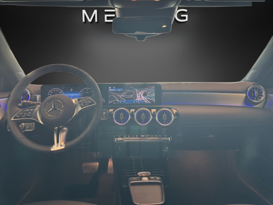 MERCEDES-BENZ A 220 d 8G-DCT-image-7