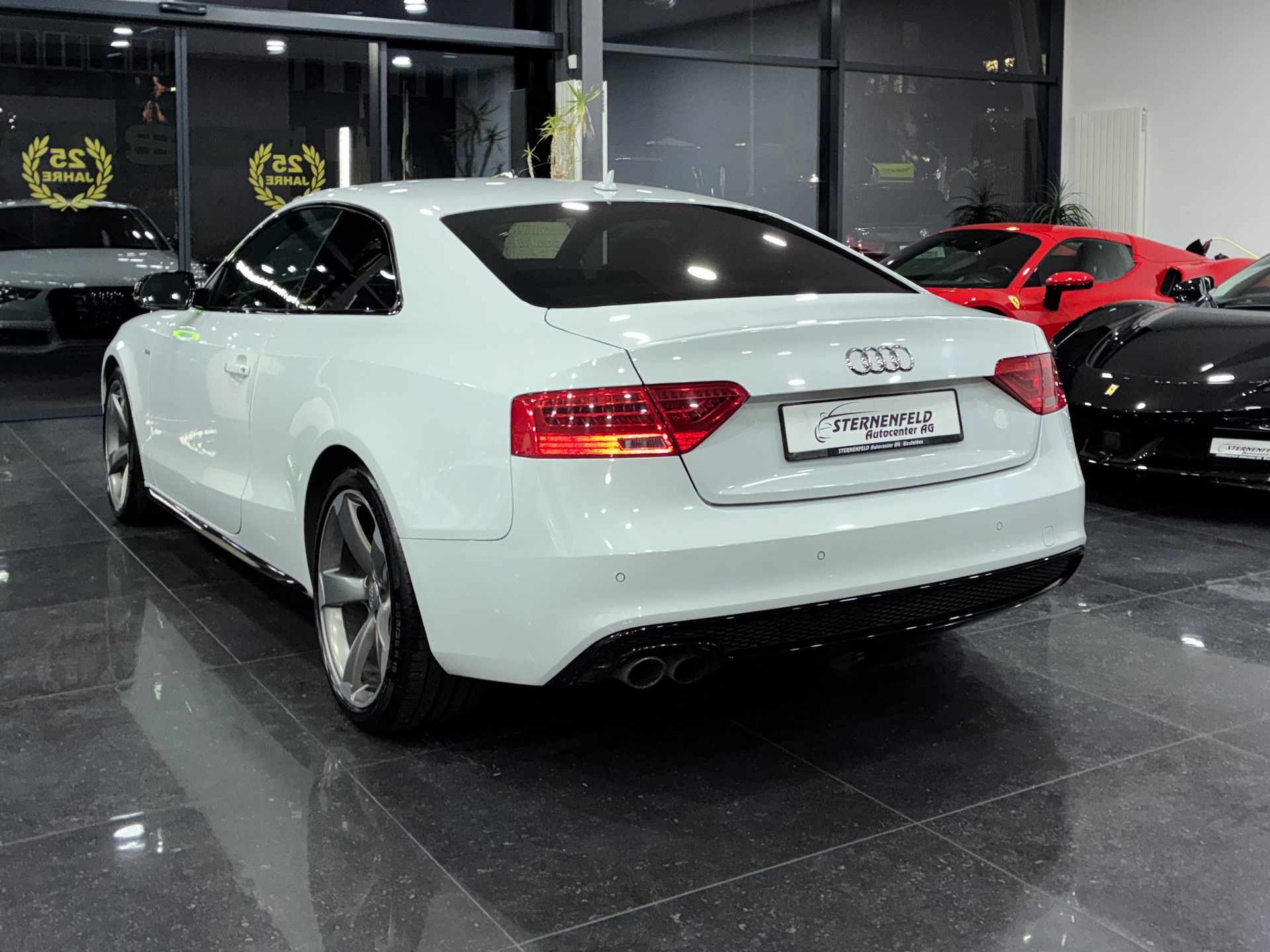 AUDI A5 Coupé 2.0 TDI quattro S-tronic-image-6
