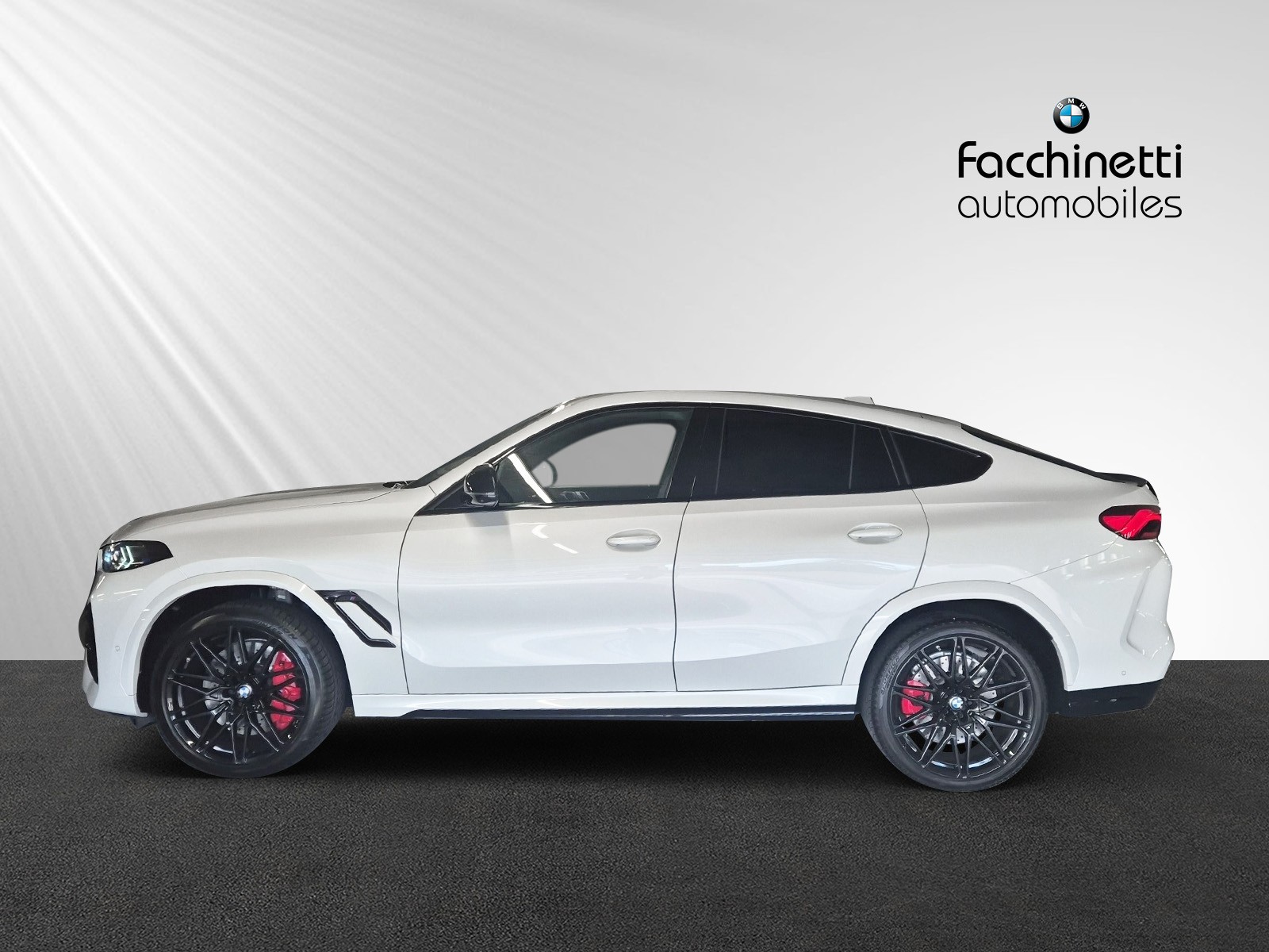 BMW X6M Steptronic M Competition-showroom-element-1