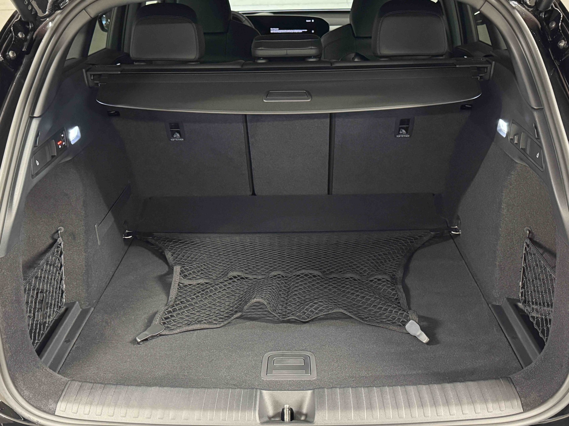 AUDI Q6 e-tron quattro-image-15