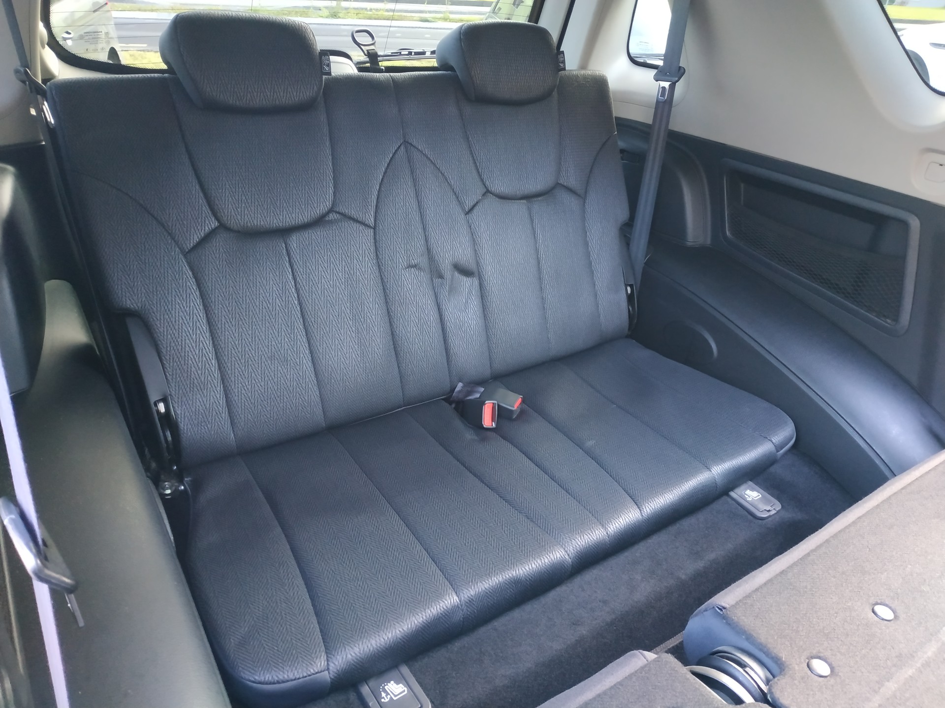 KGM-SsangYong Rexton RX220 e-XDi Quartz 4WD Automatic-image-20