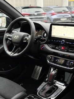 HYUNDAI i30 1.5 T-GDi N-Line LUX Pack-image-11
