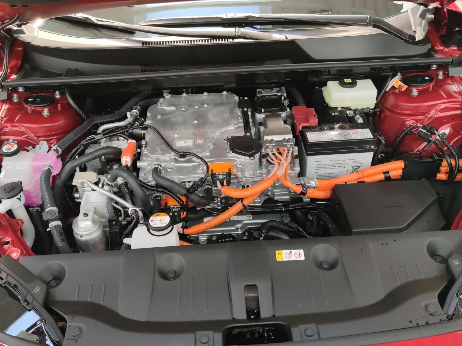 TOYOTA bZ4X Premium AWD-image-4