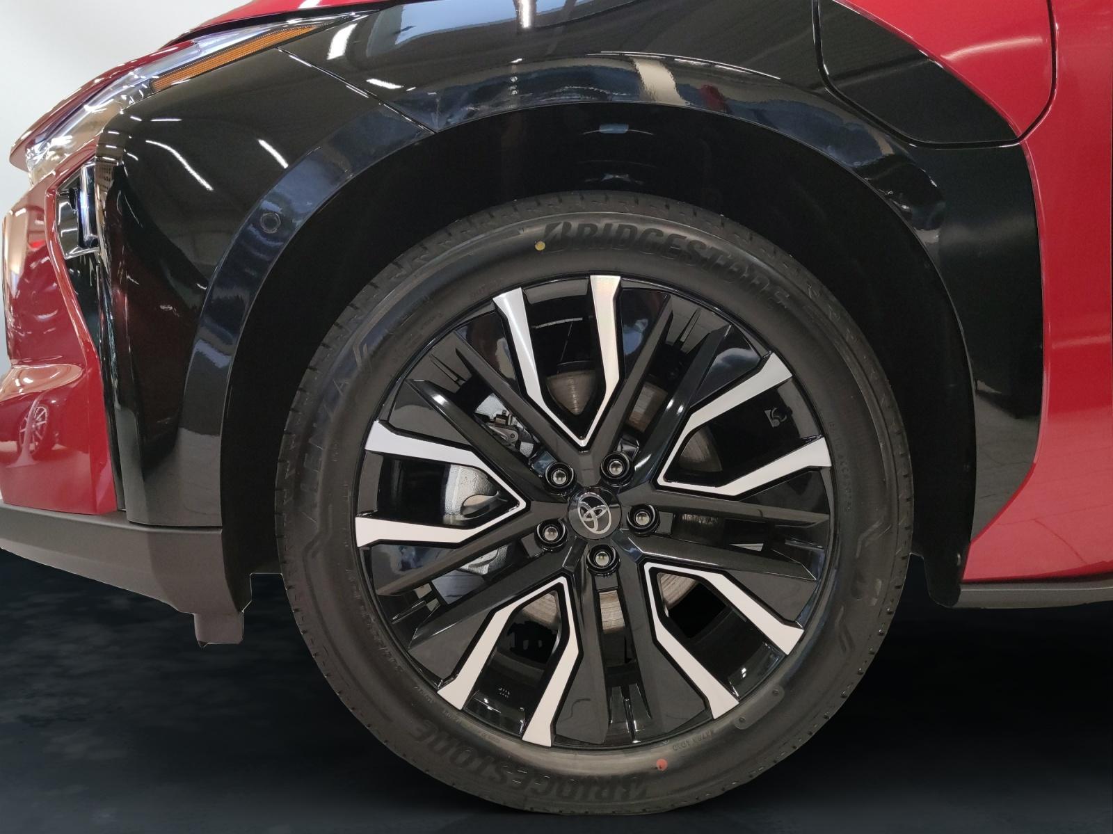 TOYOTA bZ4X Premium AWD-image-15