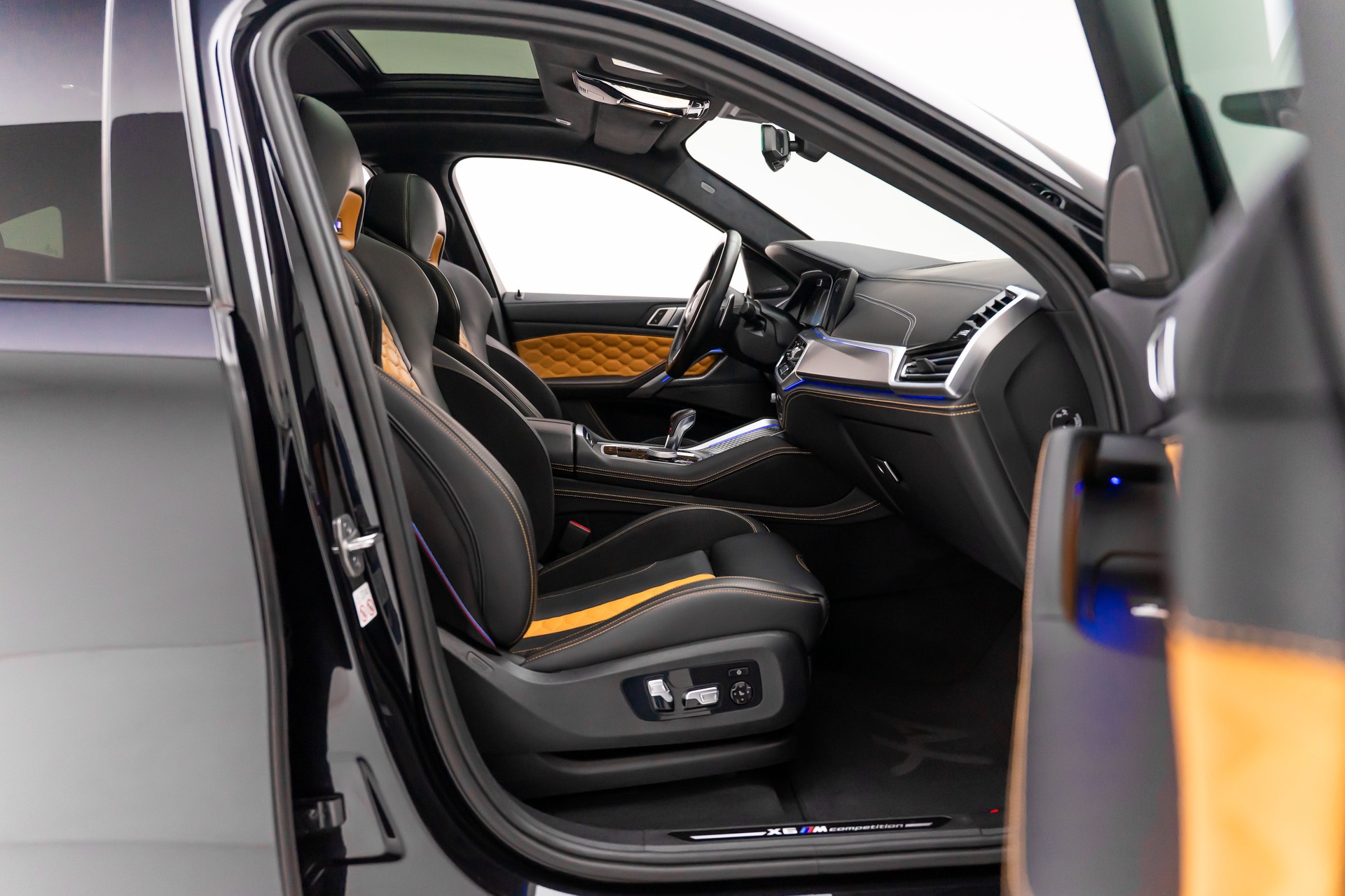 BMW X6M Steptronic M Competition-image-29