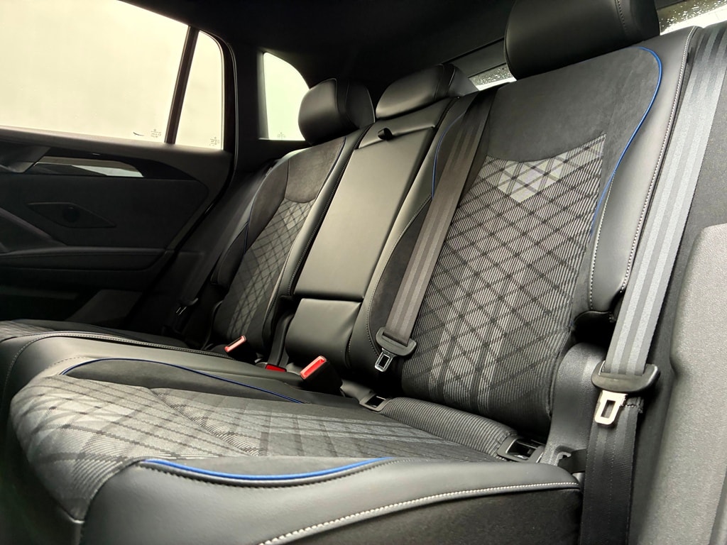VW Tiguan 2.0 TSI DSG R-Line 4Motion-image-16