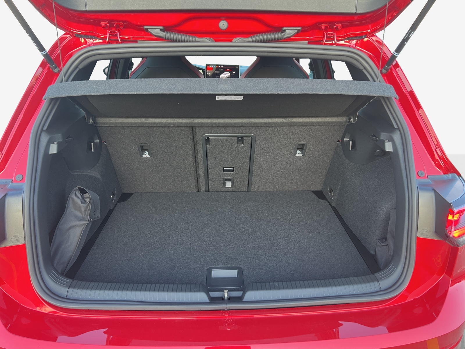 VW Golf 2.0 TSI GTI Clubsport DSG-image-12