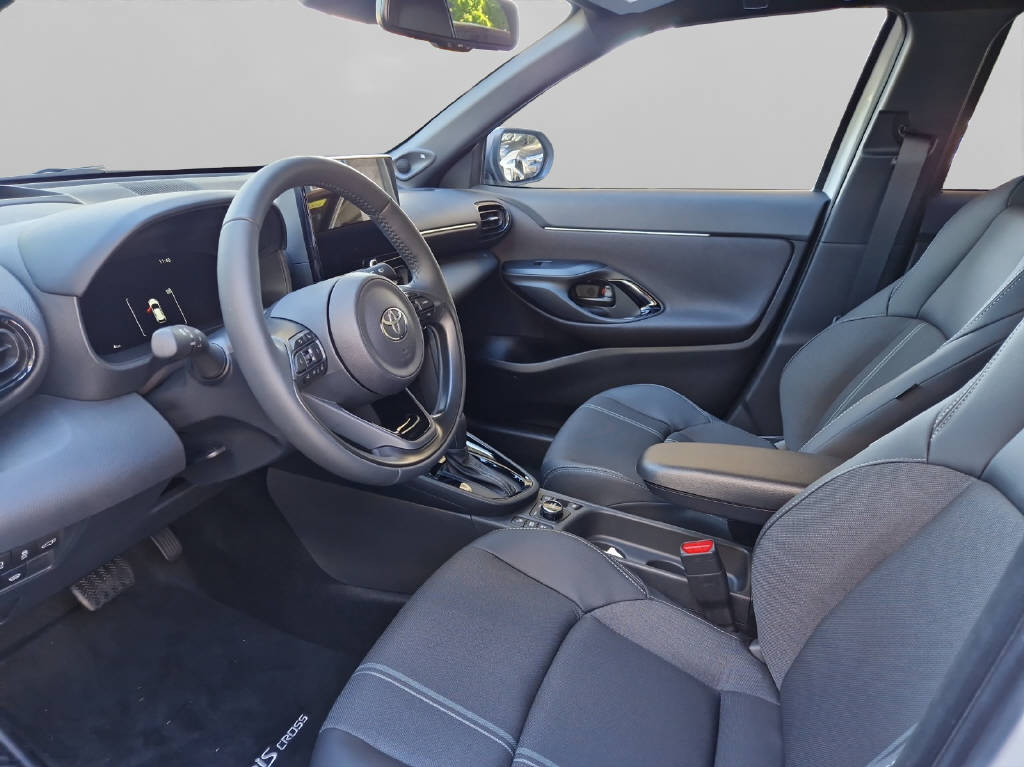 TOYOTA Yaris Cross 1.5 VVT-i HSD Prem 47255/000-image-8