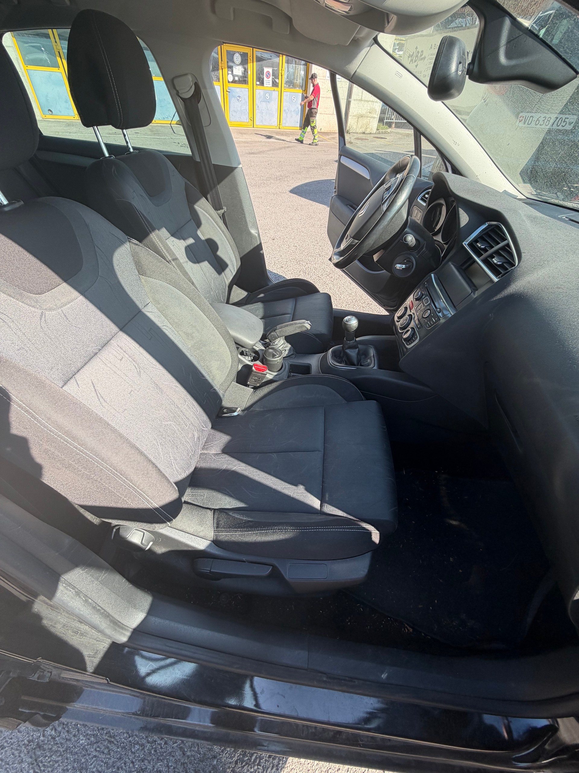 CITROEN C4 Berline 1.6 VTi Séduction-image-7