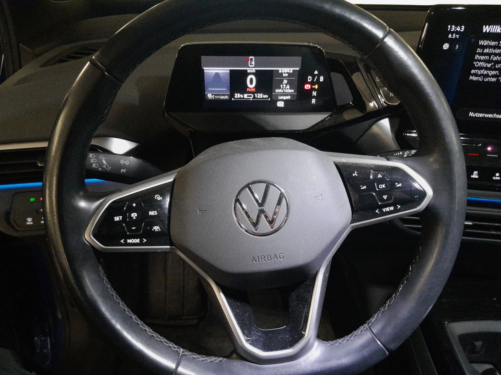 VW ID.4 Pro Performance 77 kWh-image-10