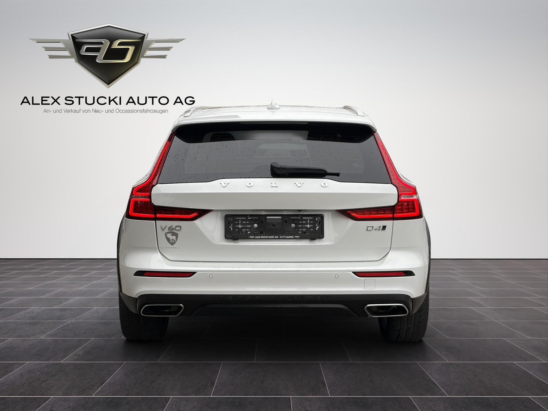 VOLVO V60 Cross Country D4 AWD Geartronic-image-6